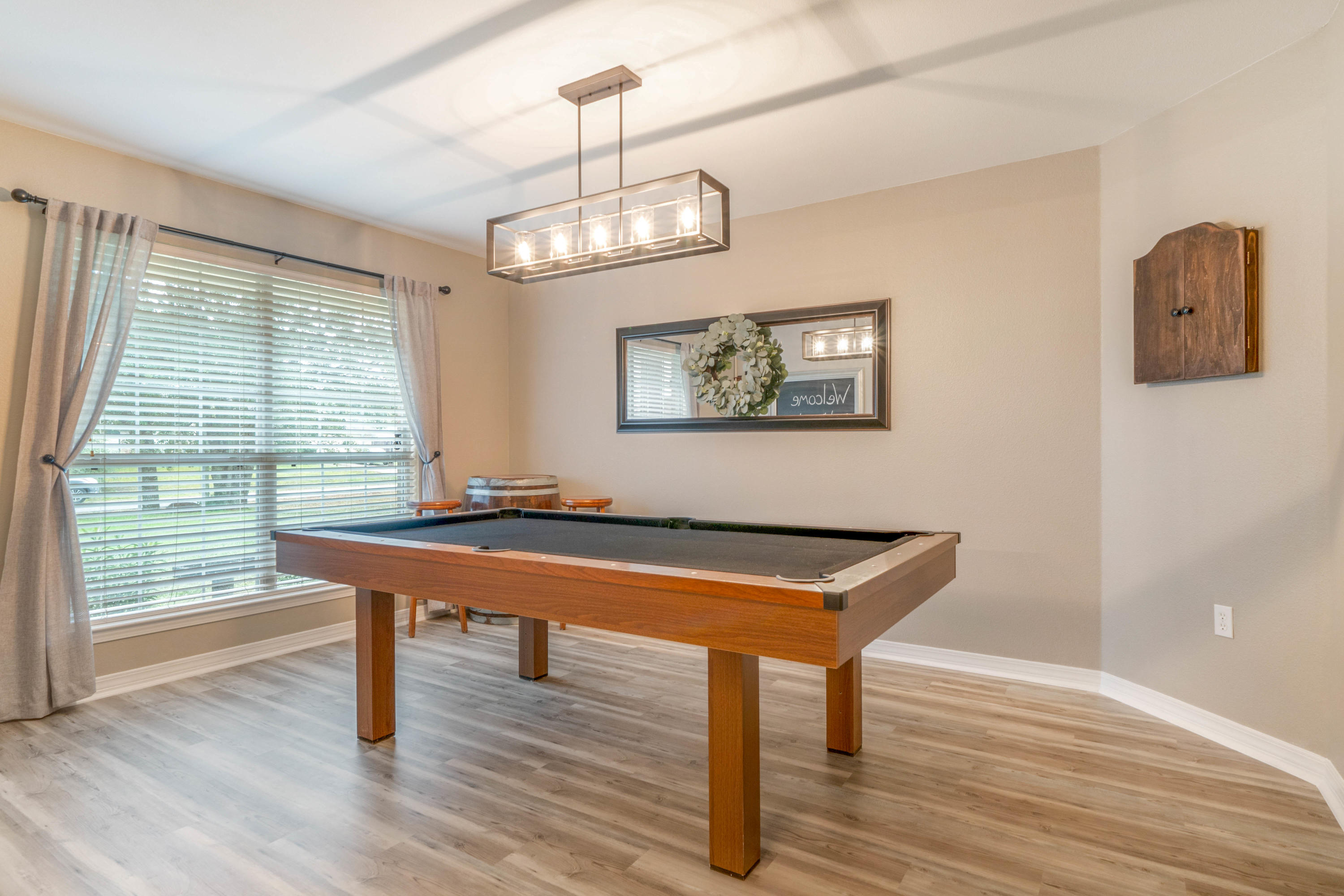 HOLLEY BY THE SEA - Residential