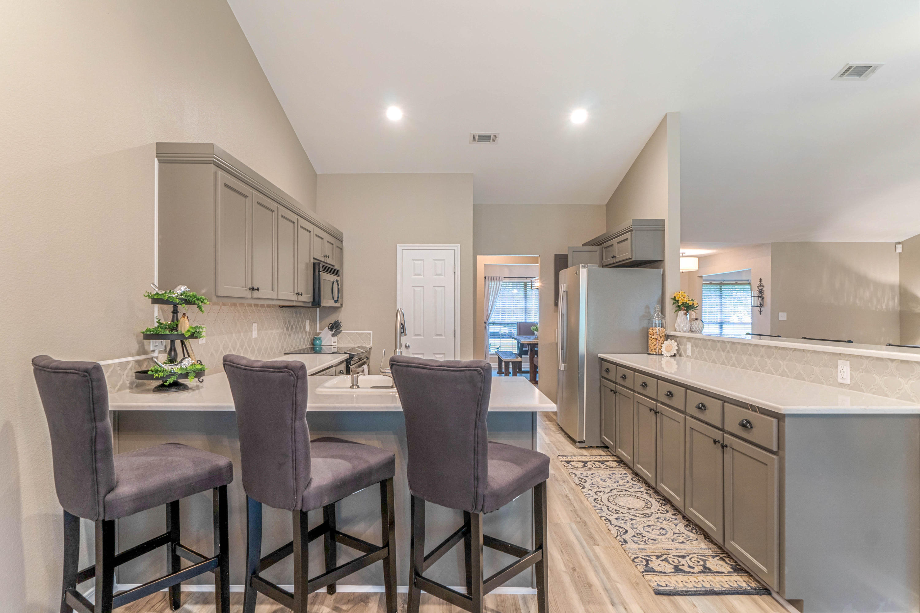 HOLLEY BY THE SEA - Residential