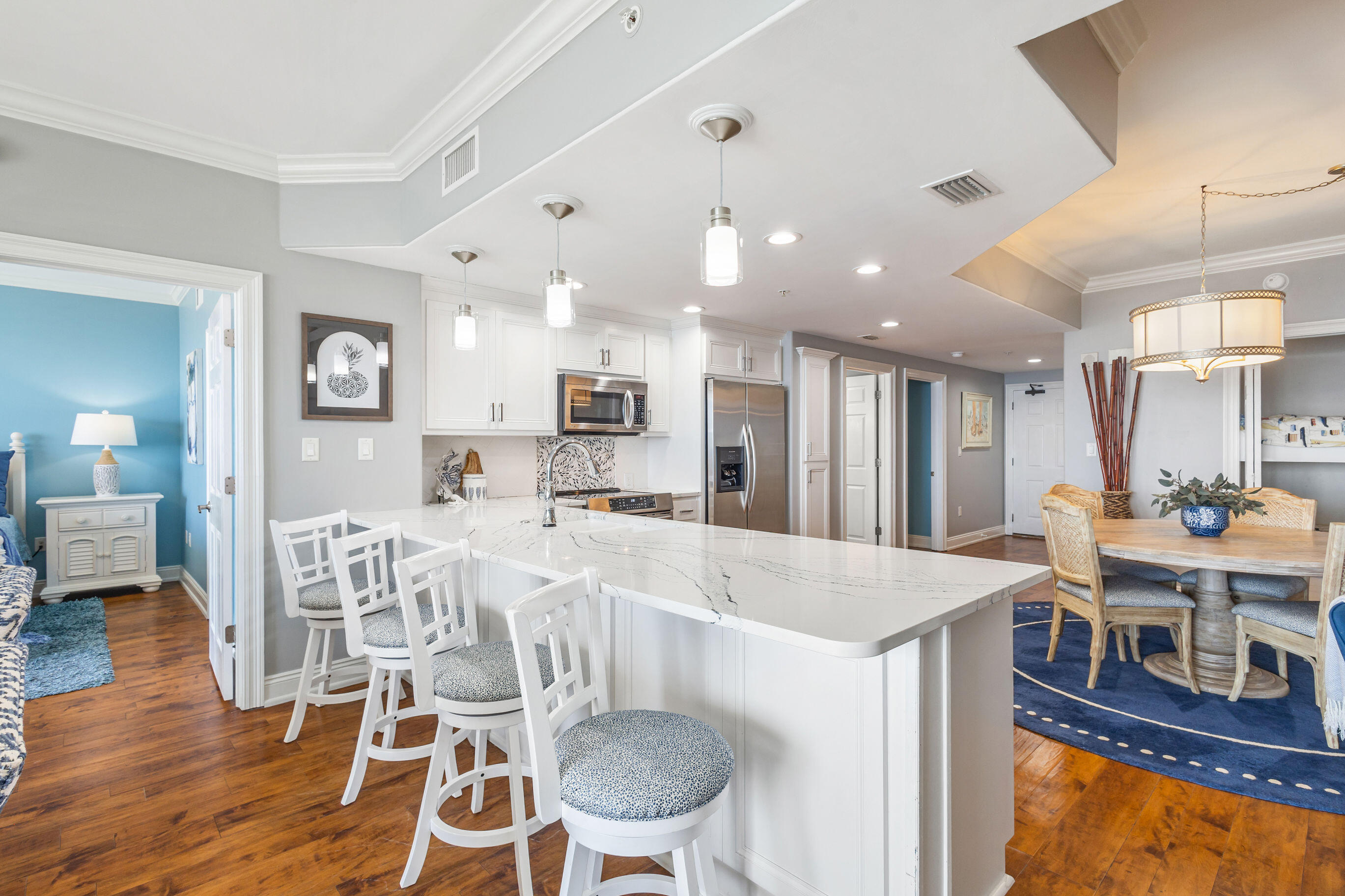 TREASURE ISLAND - Residential