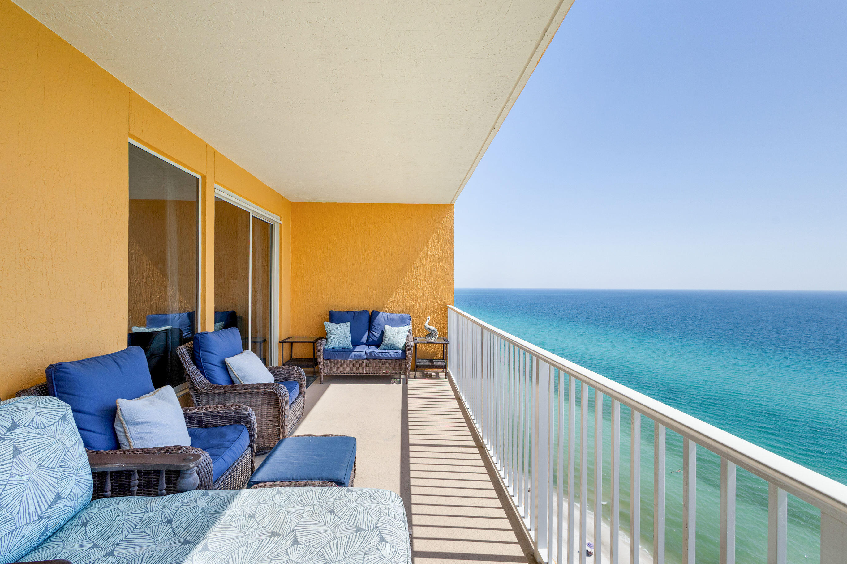 TREASURE ISLAND - Residential