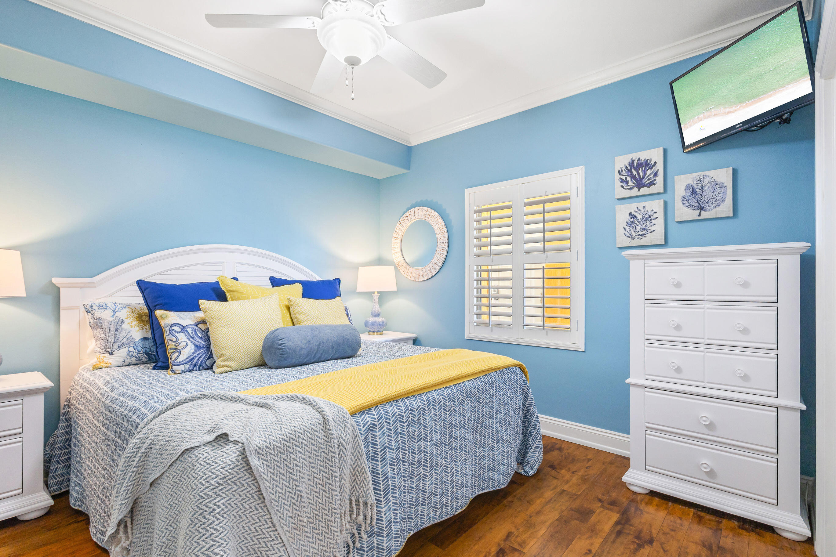 TREASURE ISLAND - Residential