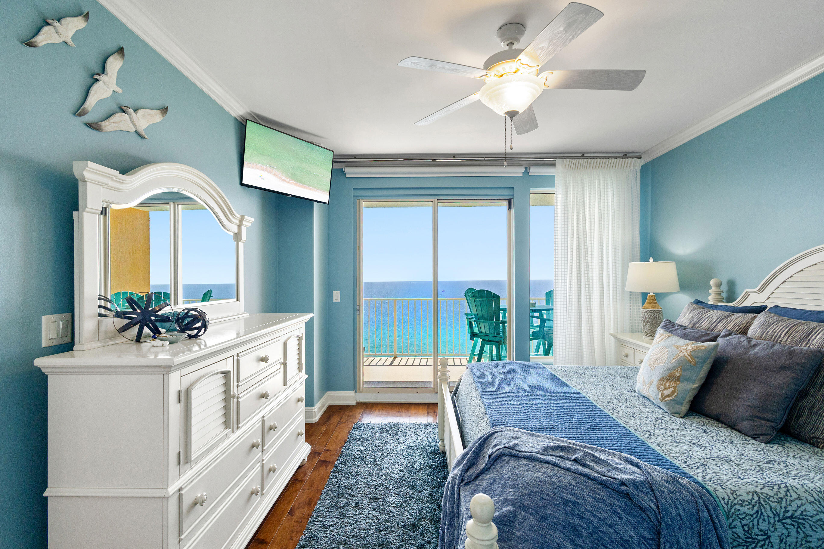 TREASURE ISLAND - Residential