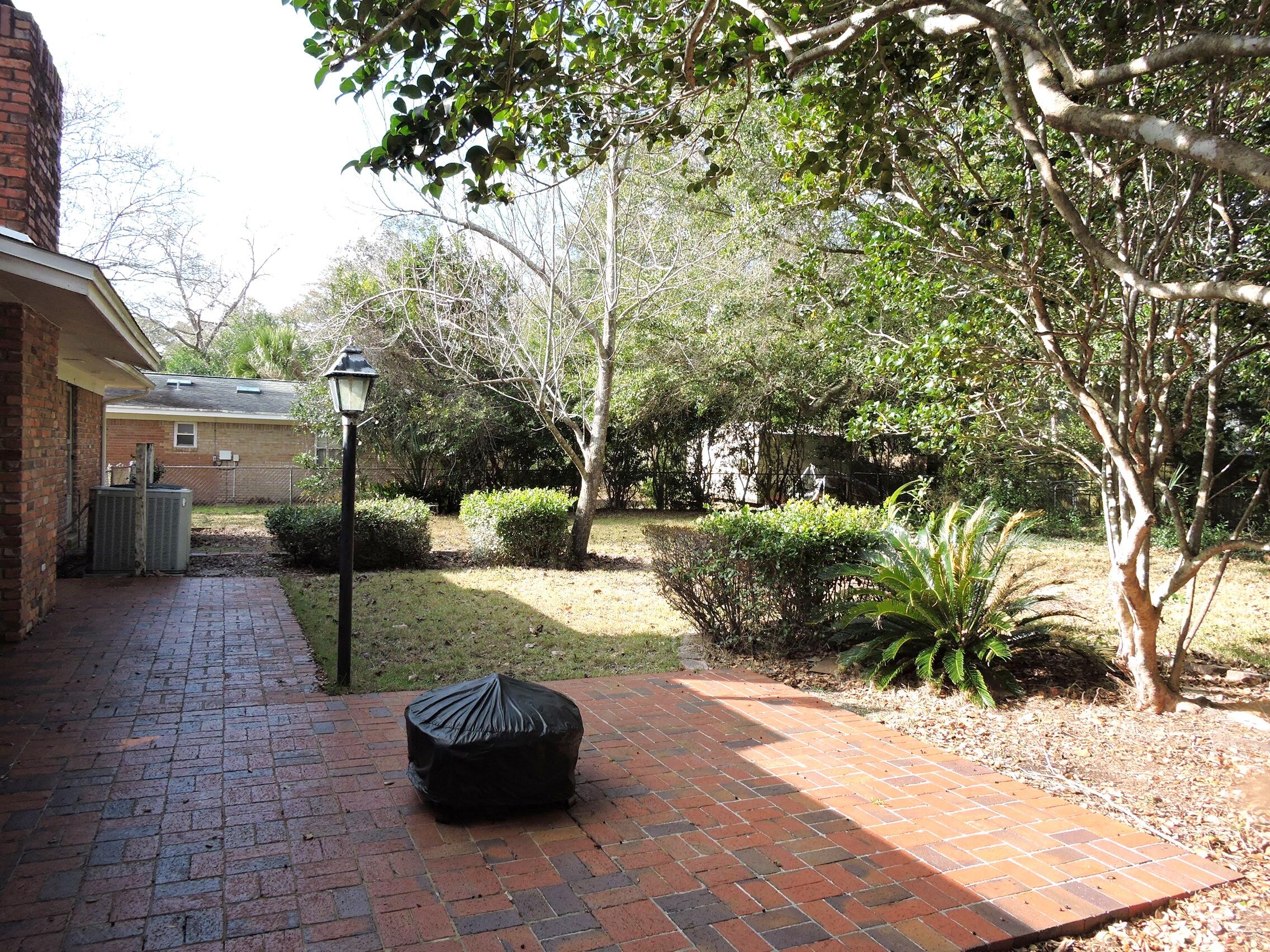 FORT WALTON BEACH (242200.00) - Residential