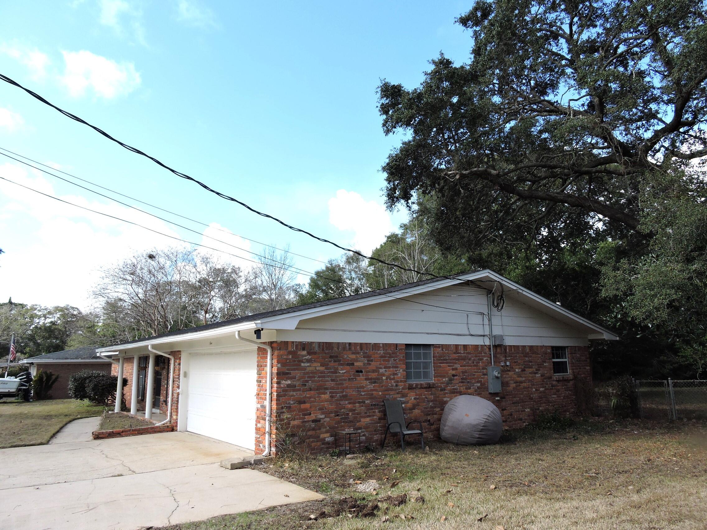 FORT WALTON BEACH (242200.00) - Residential