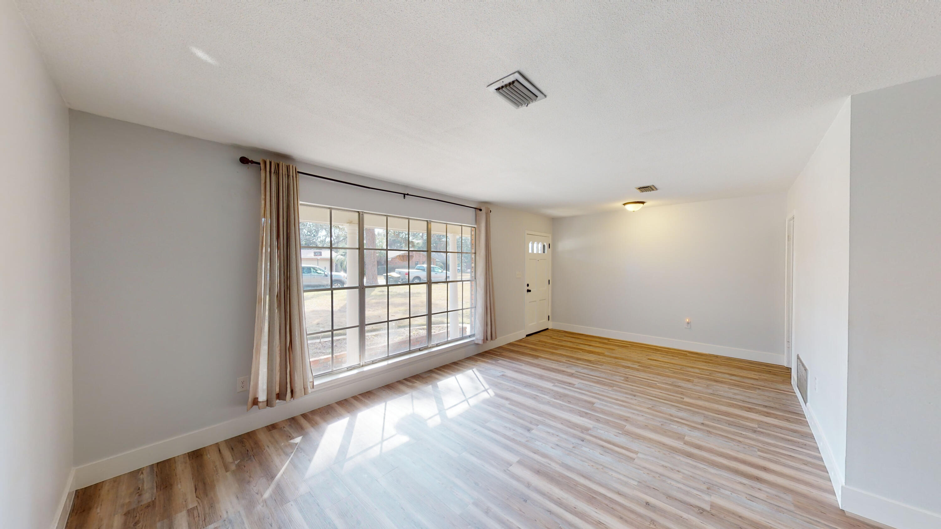 FORT WALTON BEACH (242200.00) - Residential