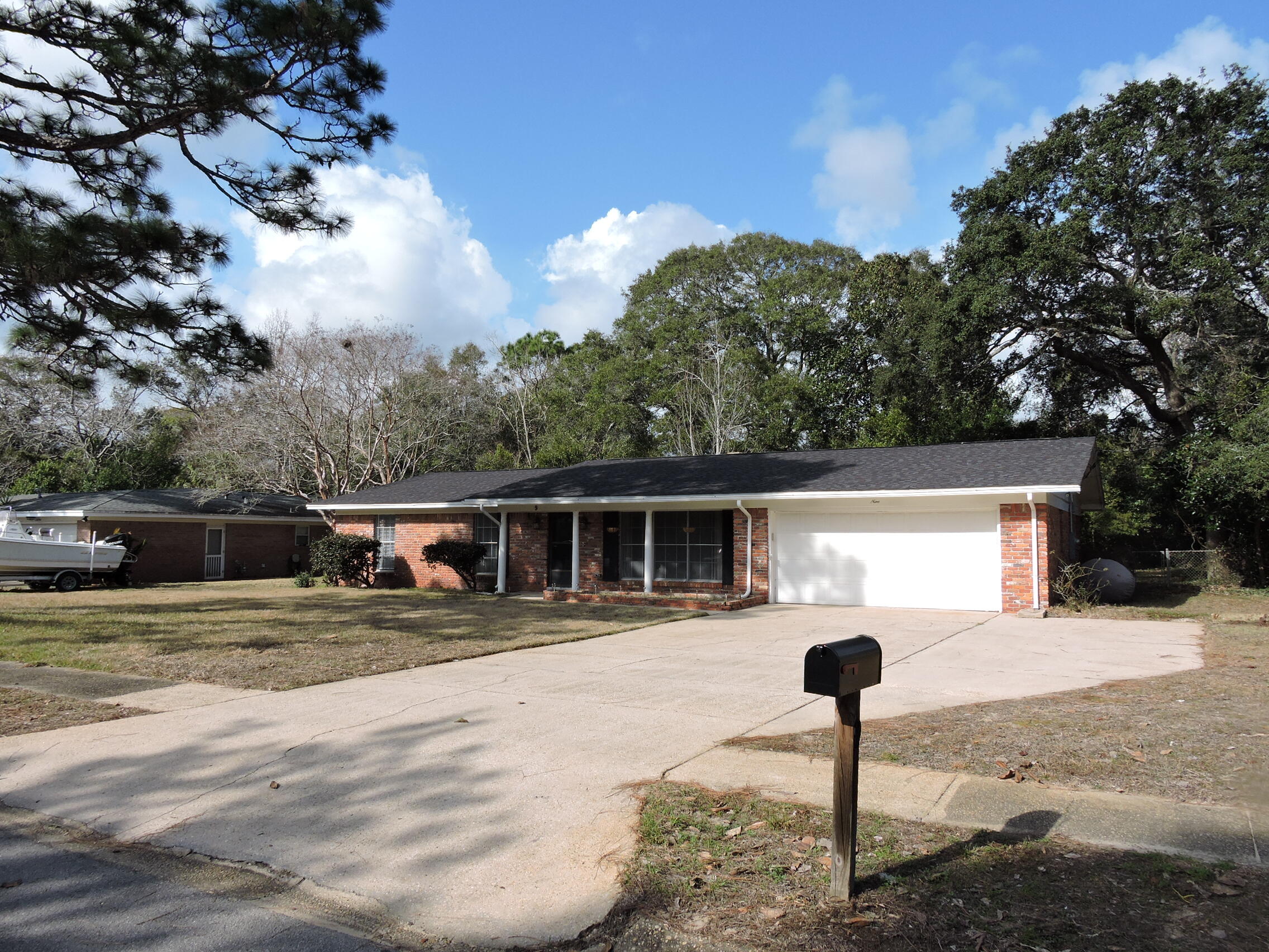 FORT WALTON BEACH (242200.00) - Residential