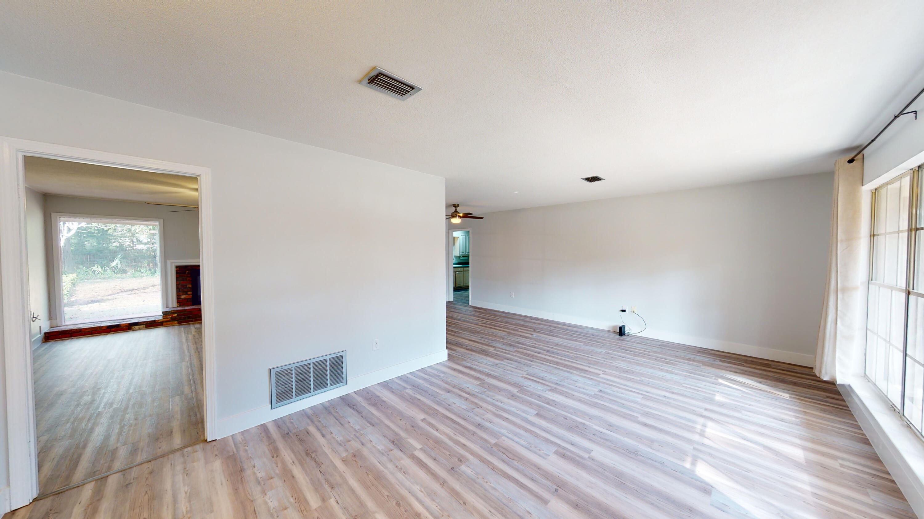 FORT WALTON BEACH (242200.00) - Residential