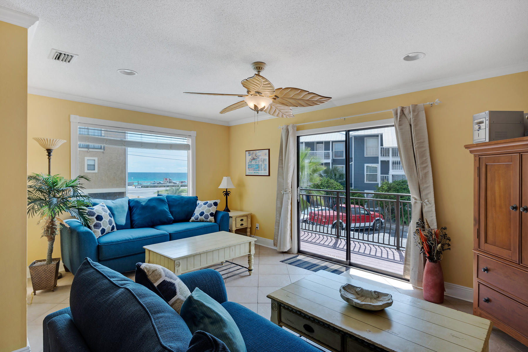 COSTA VISTA T/H - Residential