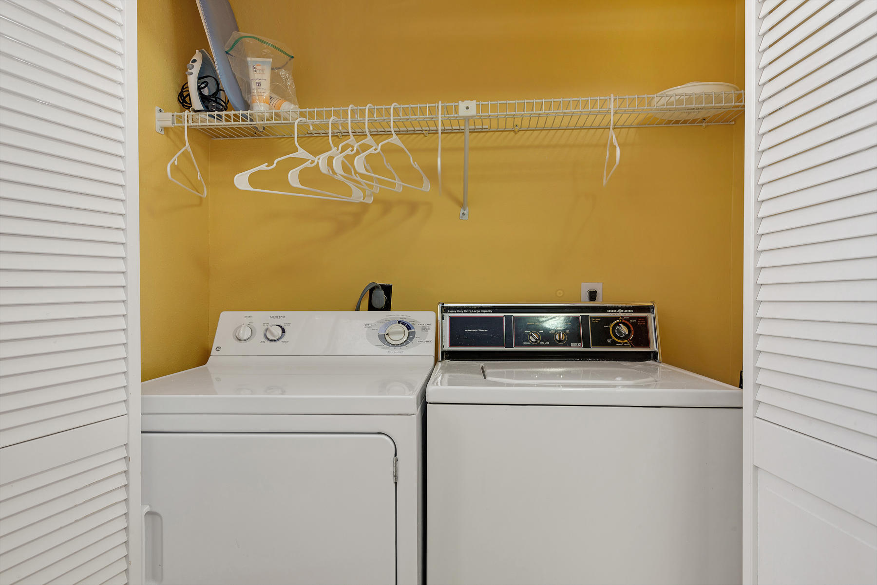 COSTA VISTA T/H - Residential