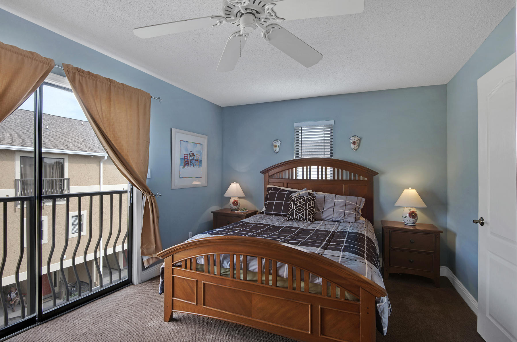 COSTA VISTA T/H - Residential