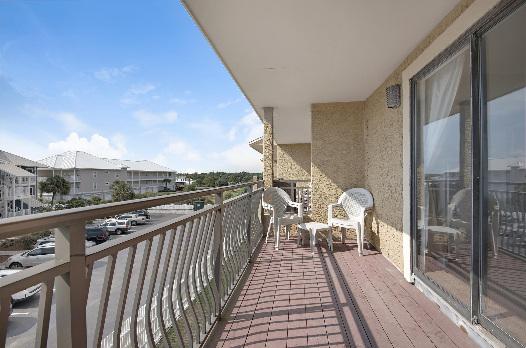 COSTA VISTA T/H - Residential