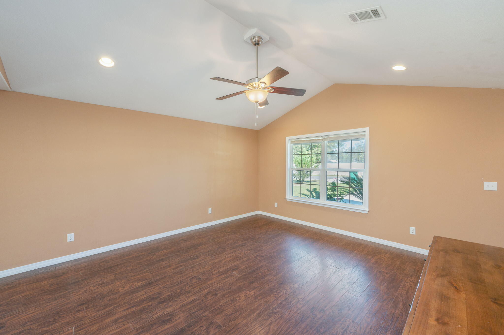 OAKWOOD LAKES ESTATES - Residential
