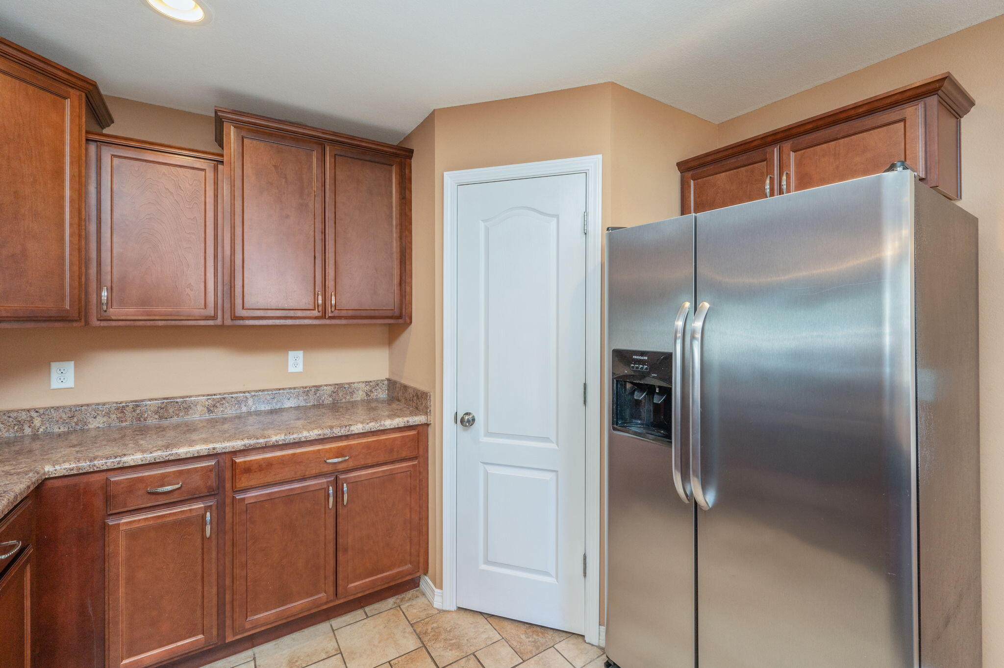 OAKWOOD LAKES ESTATES - Residential