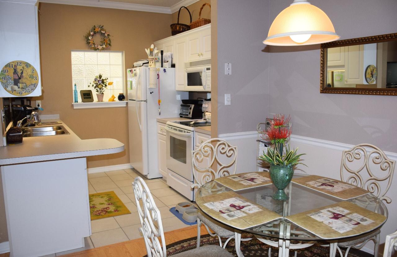 THE OAKS AT NICEVILLE - Residential