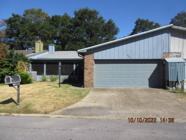 PRICE REDUCED!!!   This is a beauty!!!  Single story townhome located just minutes from hospital, AF bases, shopping and restaurants.   Vaulted ceilings, no popcorn ceilings, granite countertops, stainless appliances, beautiful lighting, tons of storage, new roof in 2020, new hot water heater in 2018, no mess electric fireplace, LVP flooring thru out, soft close cabinets in kitchen and baths, Murphy bed in guest bedroom, skylights in both baths, 2 atriums and much more.  No popcorn ceilings!! Low maintenance. This unit has no back yard but has 2 open atriums for plant lovers. Custom designed kitchen and beautiful baths with skylights and cabinets.