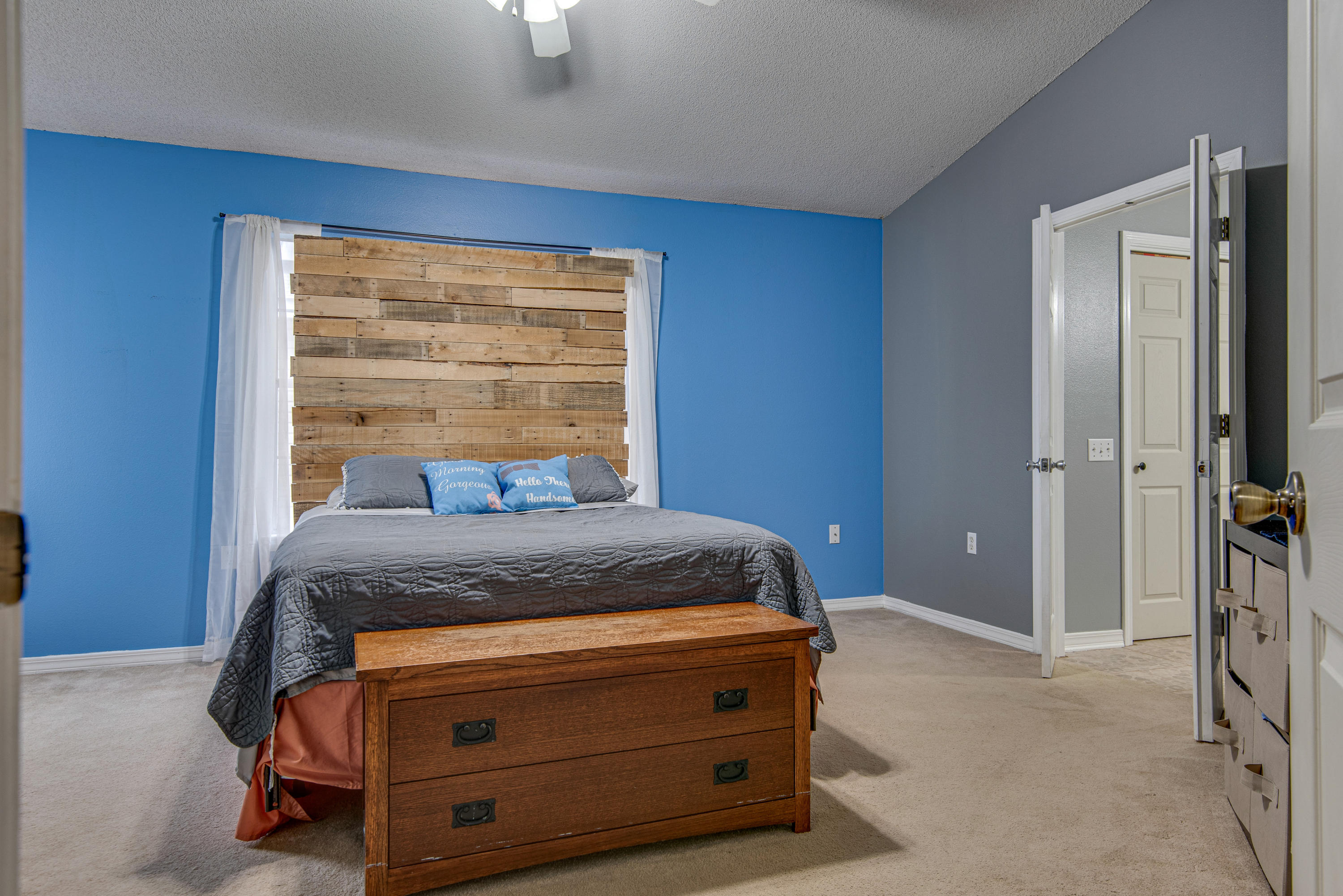 LIGHTHOUSE POINTE UNIT 1 & 2 - Residential