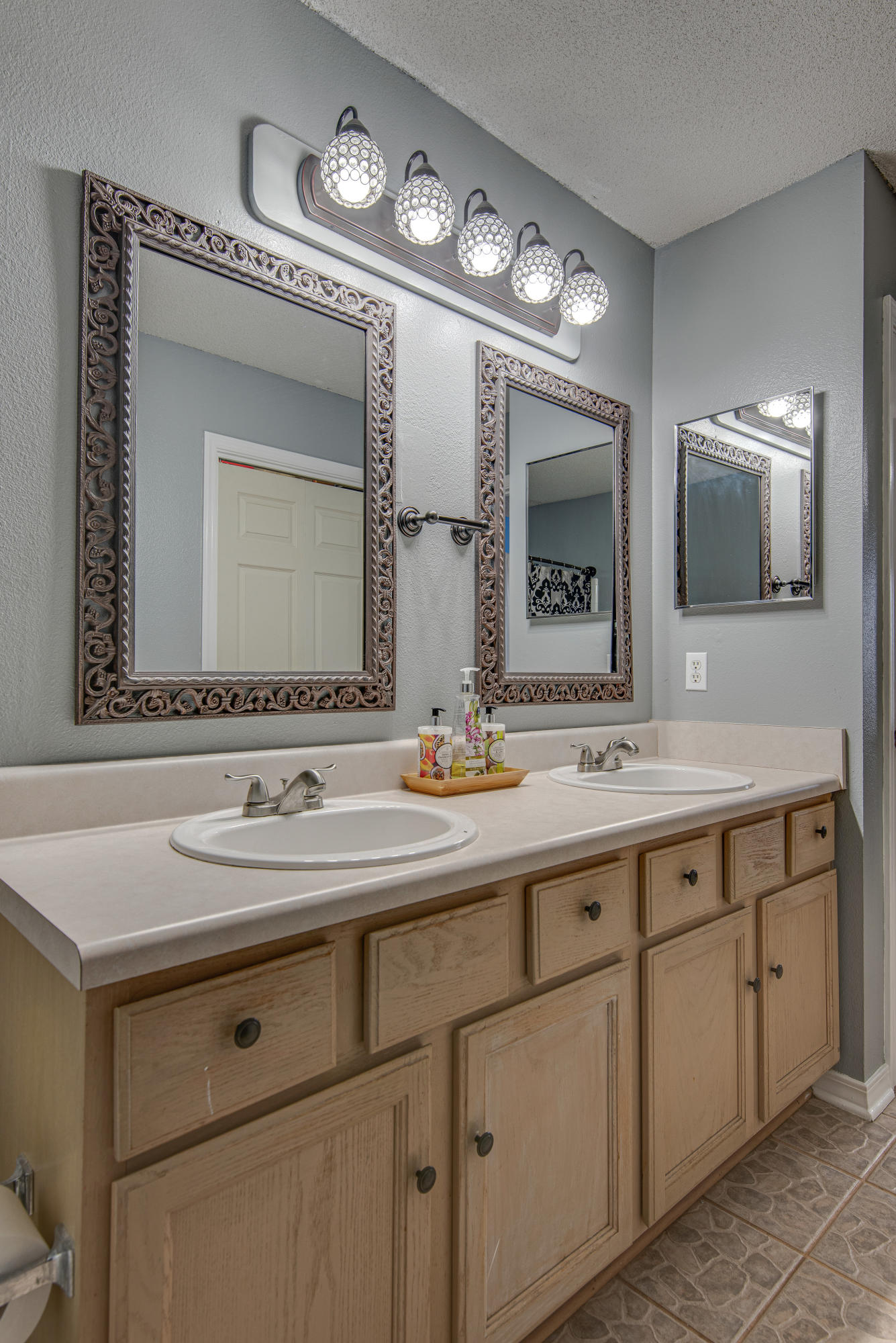 LIGHTHOUSE POINTE UNIT 1 & 2 - Residential