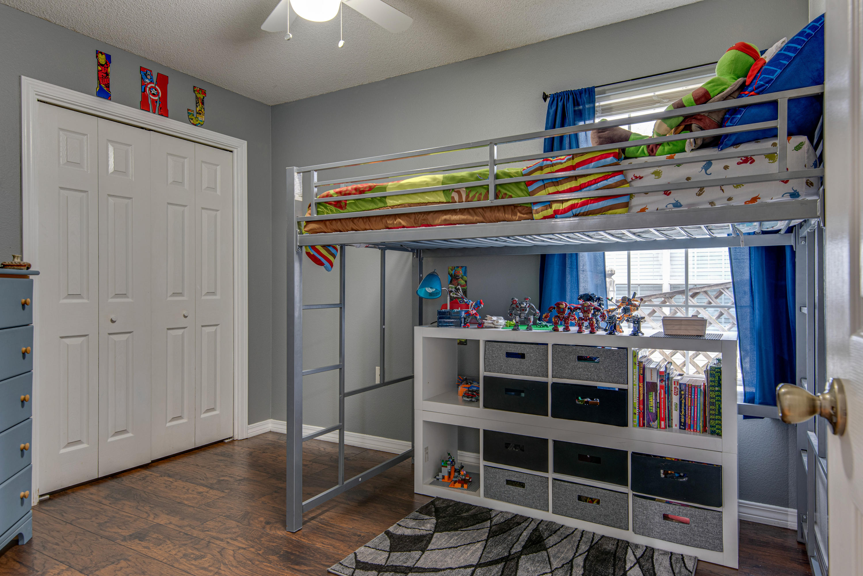 LIGHTHOUSE POINTE UNIT 1 & 2 - Residential