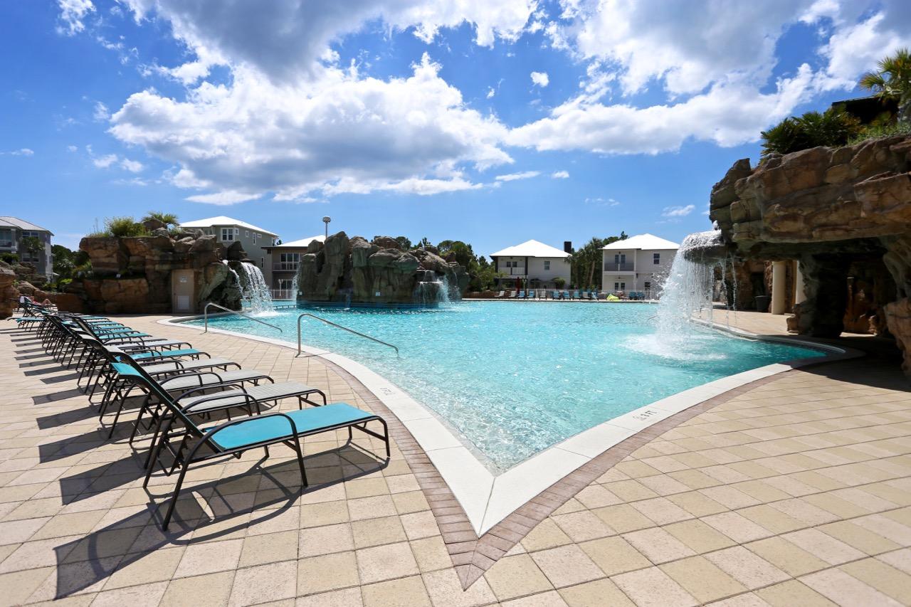 CYPRESS BREEZE PLANTATION - Land