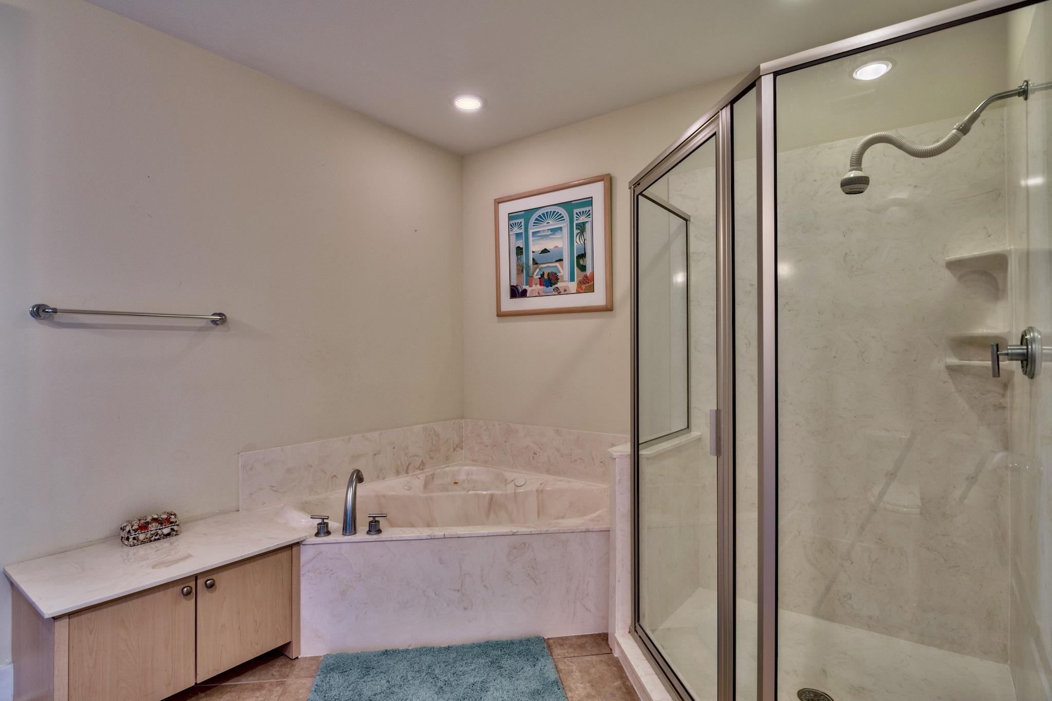 HARBOR LIGHTS - Residential