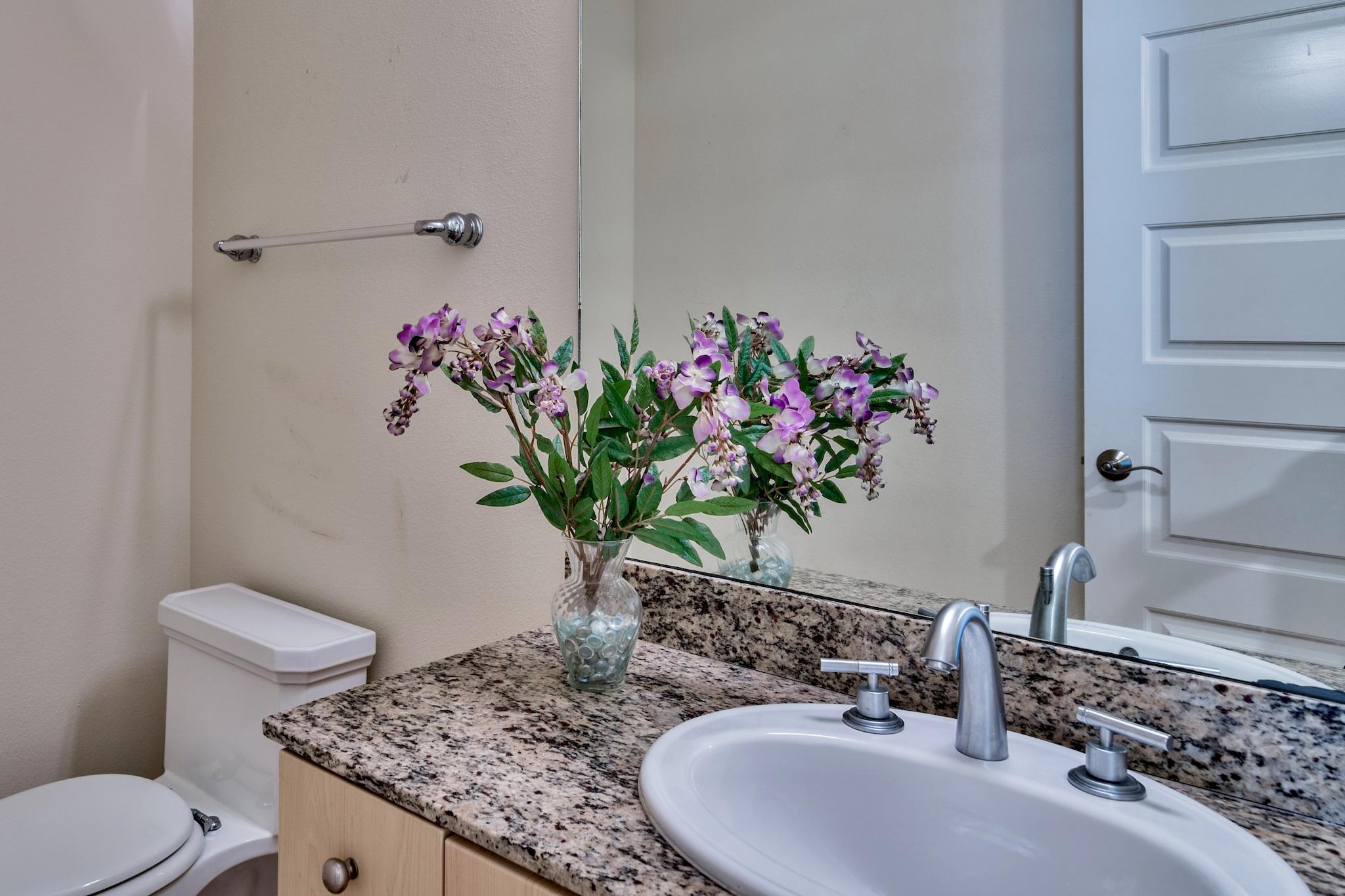 HARBOR LIGHTS - Residential