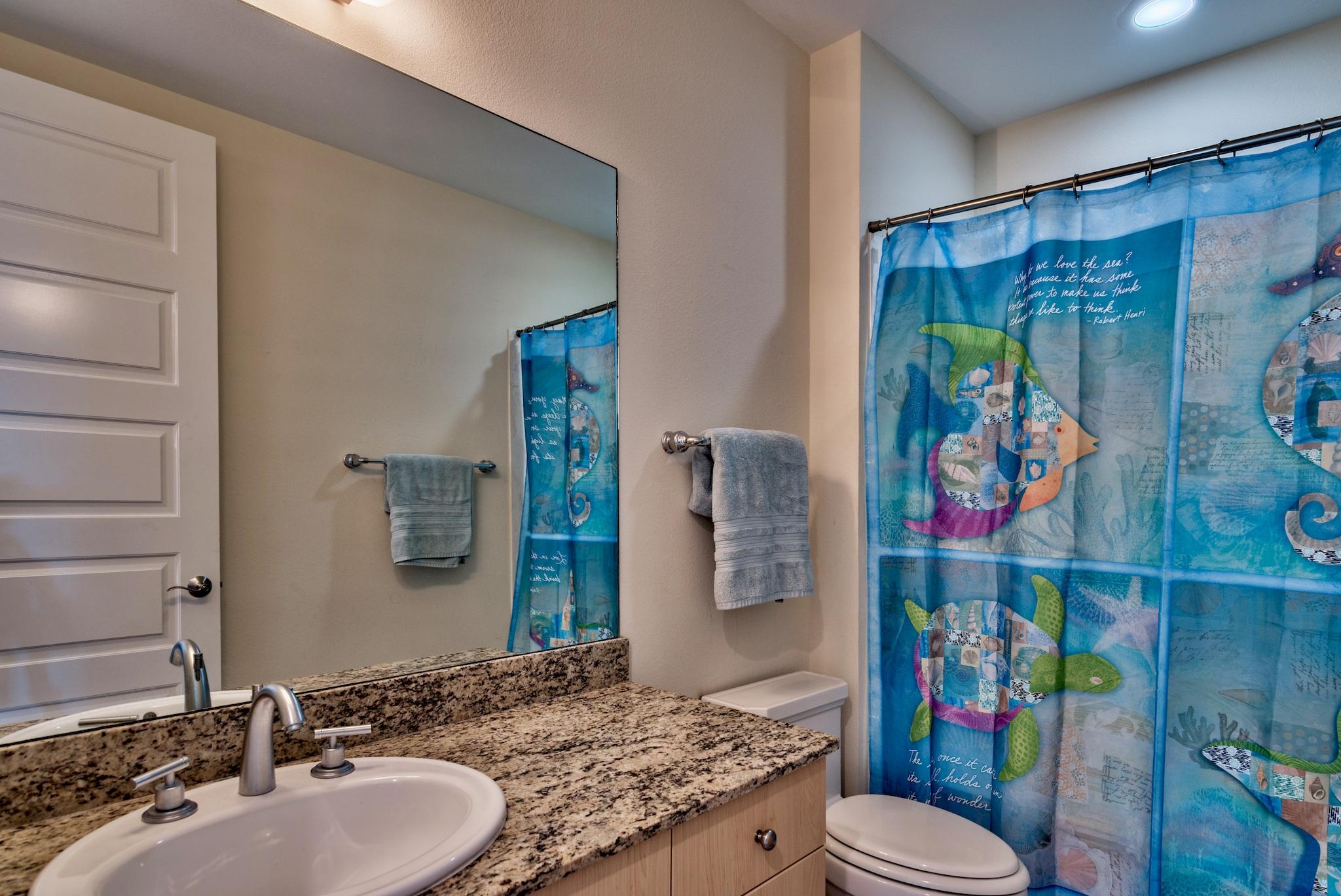 HARBOR LIGHTS - Residential