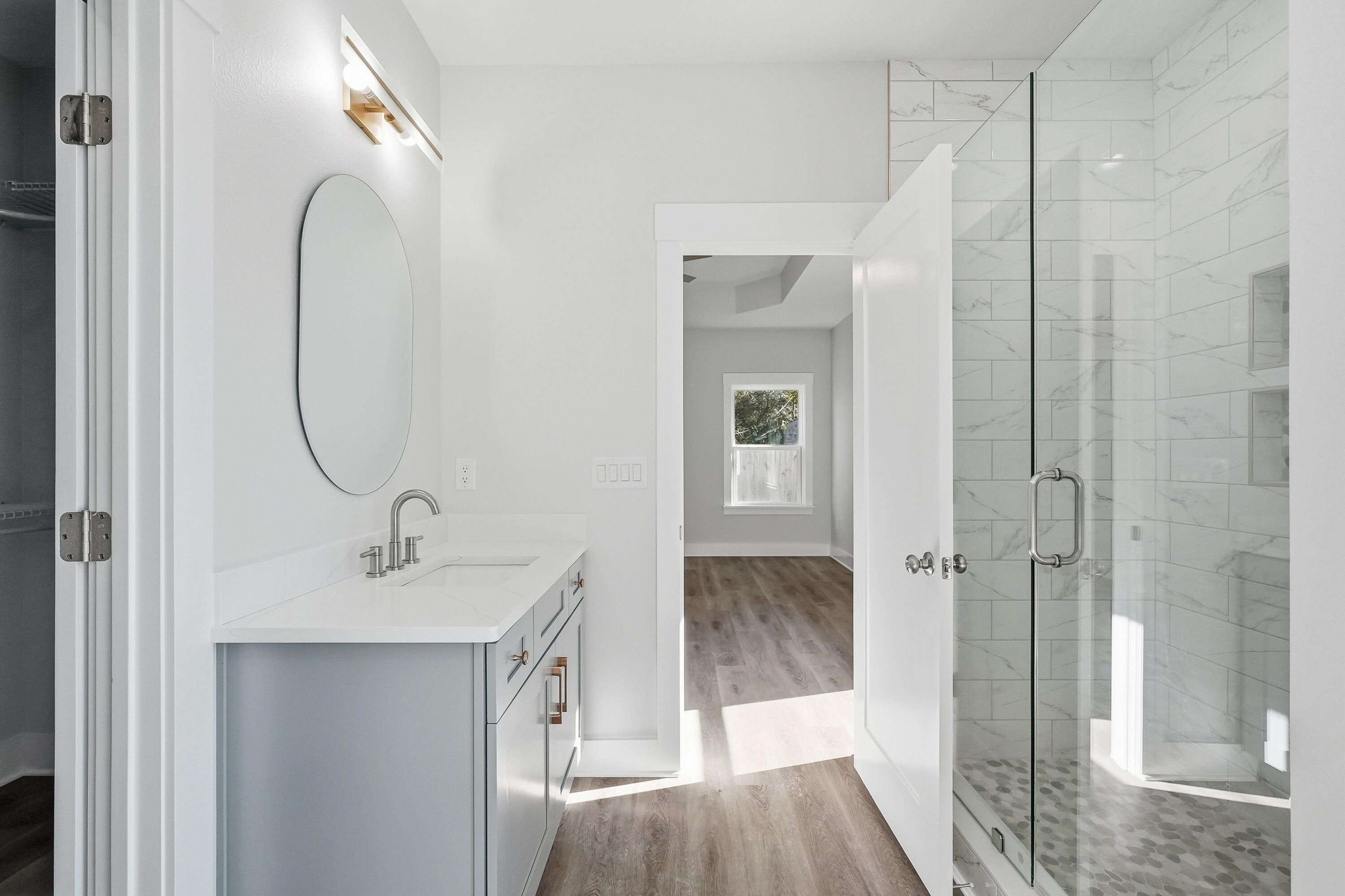 BEG NE COR OF SE1/4 W 1328.7 FT N 110 FT E 4 FT - Residential