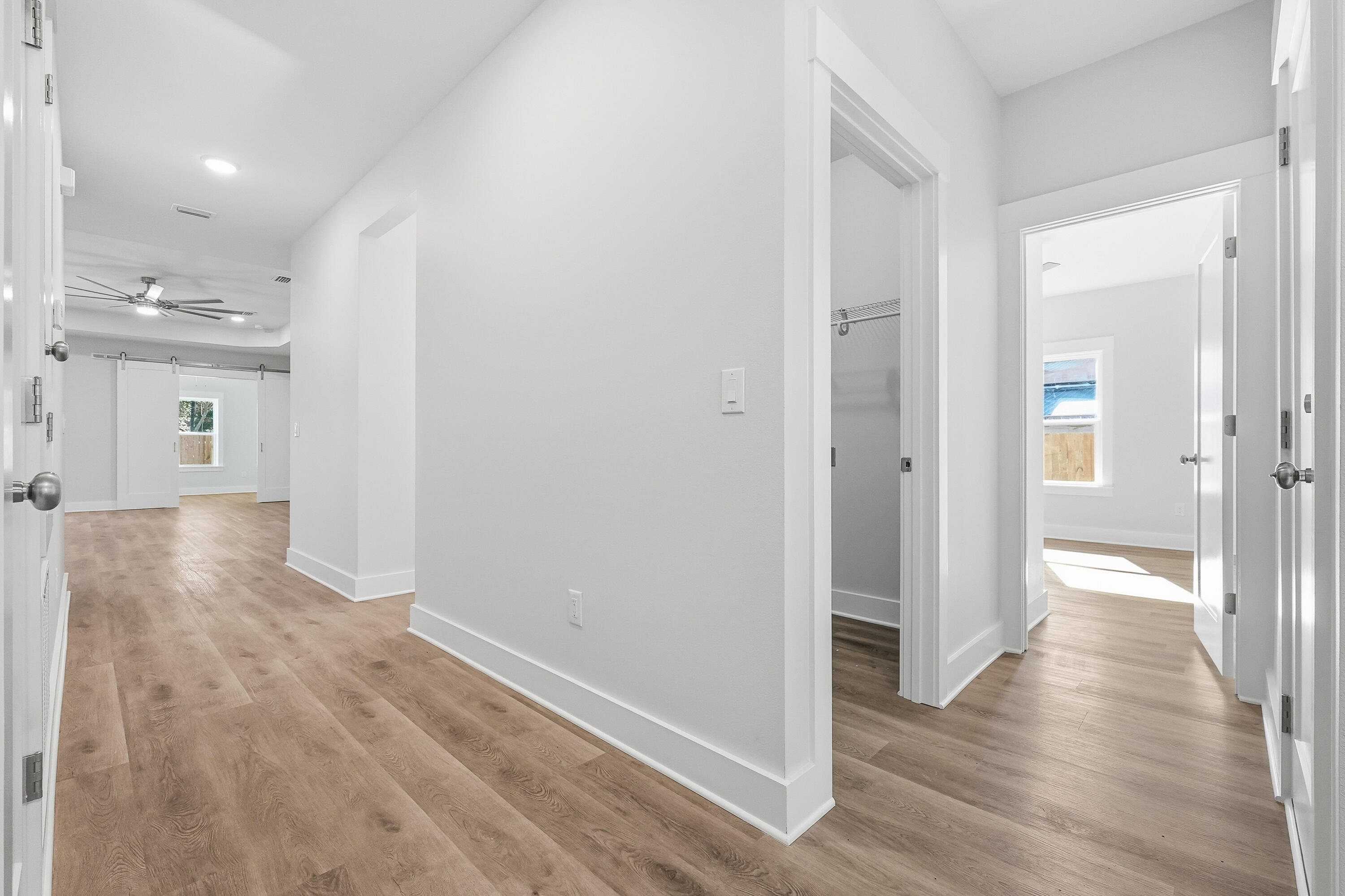 BEG NE COR OF SE1/4 W 1328.7 FT N 110 FT E 4 FT - Residential