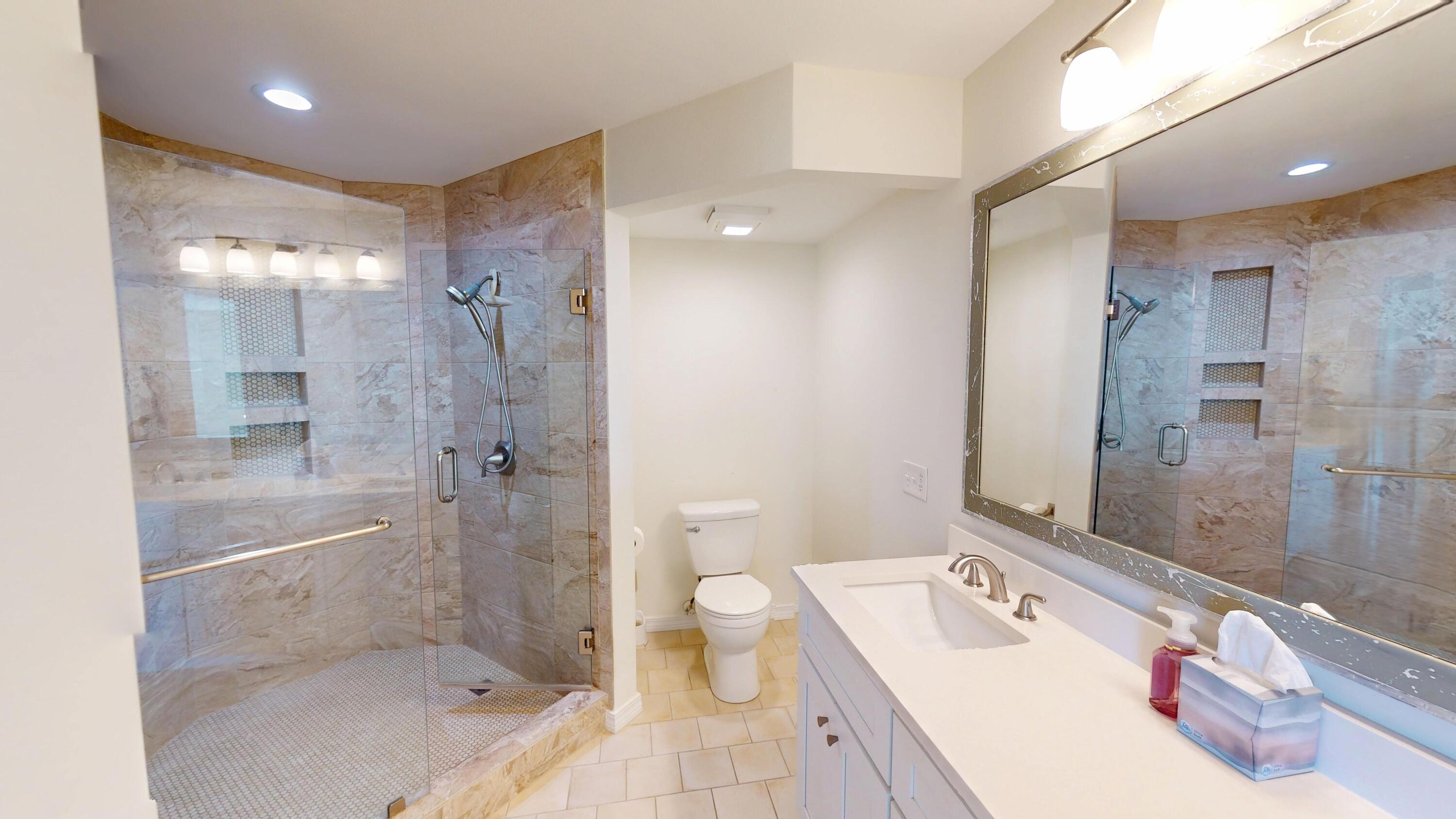 BAYSIDE VILLAS CONDO - Residential