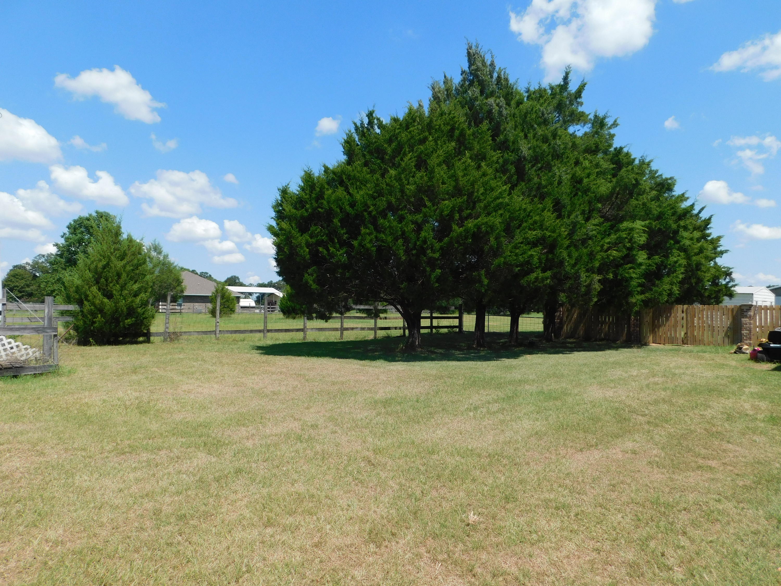 WALKER ESTATES - Residential