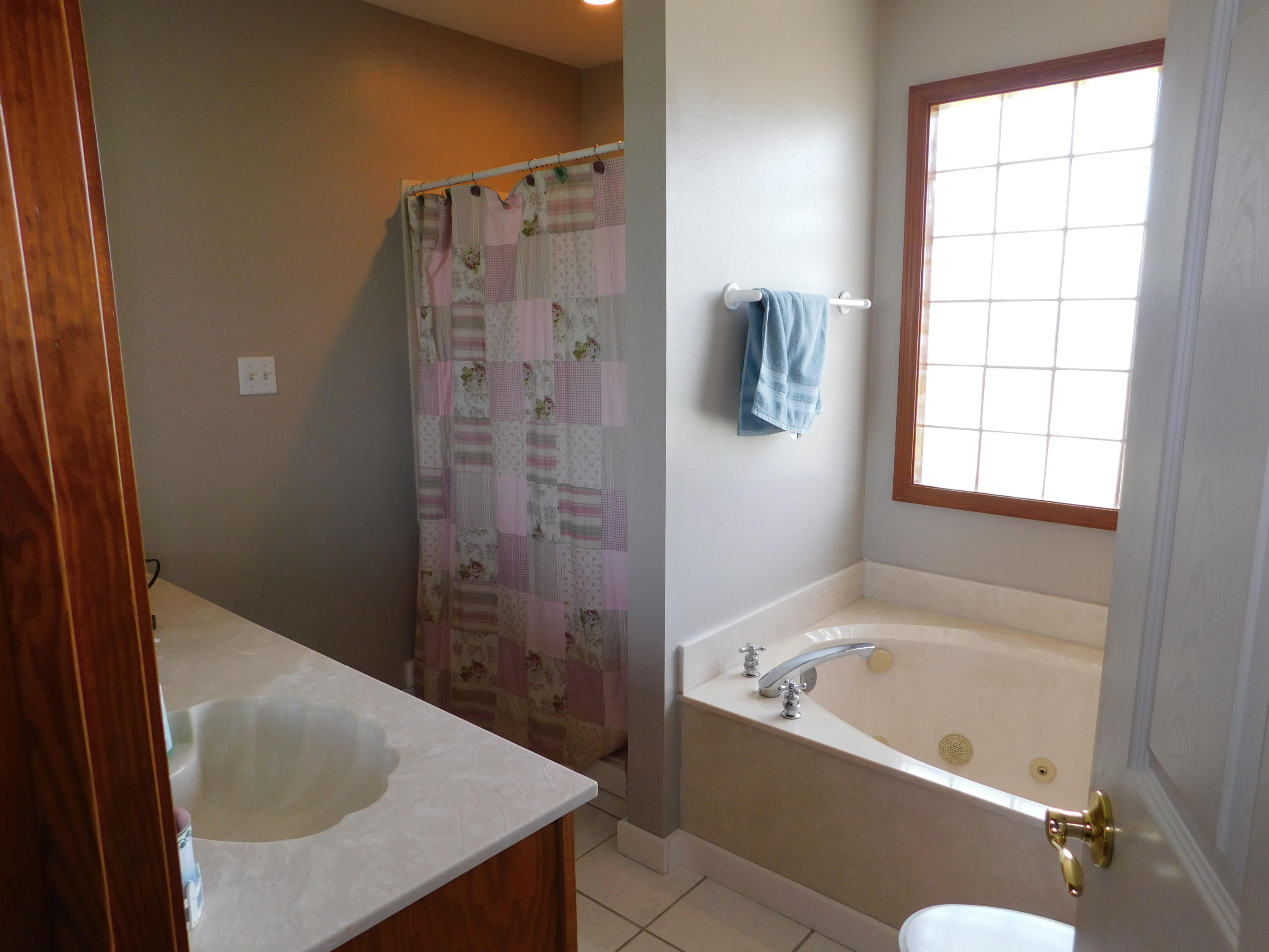 WALKER ESTATES - Residential