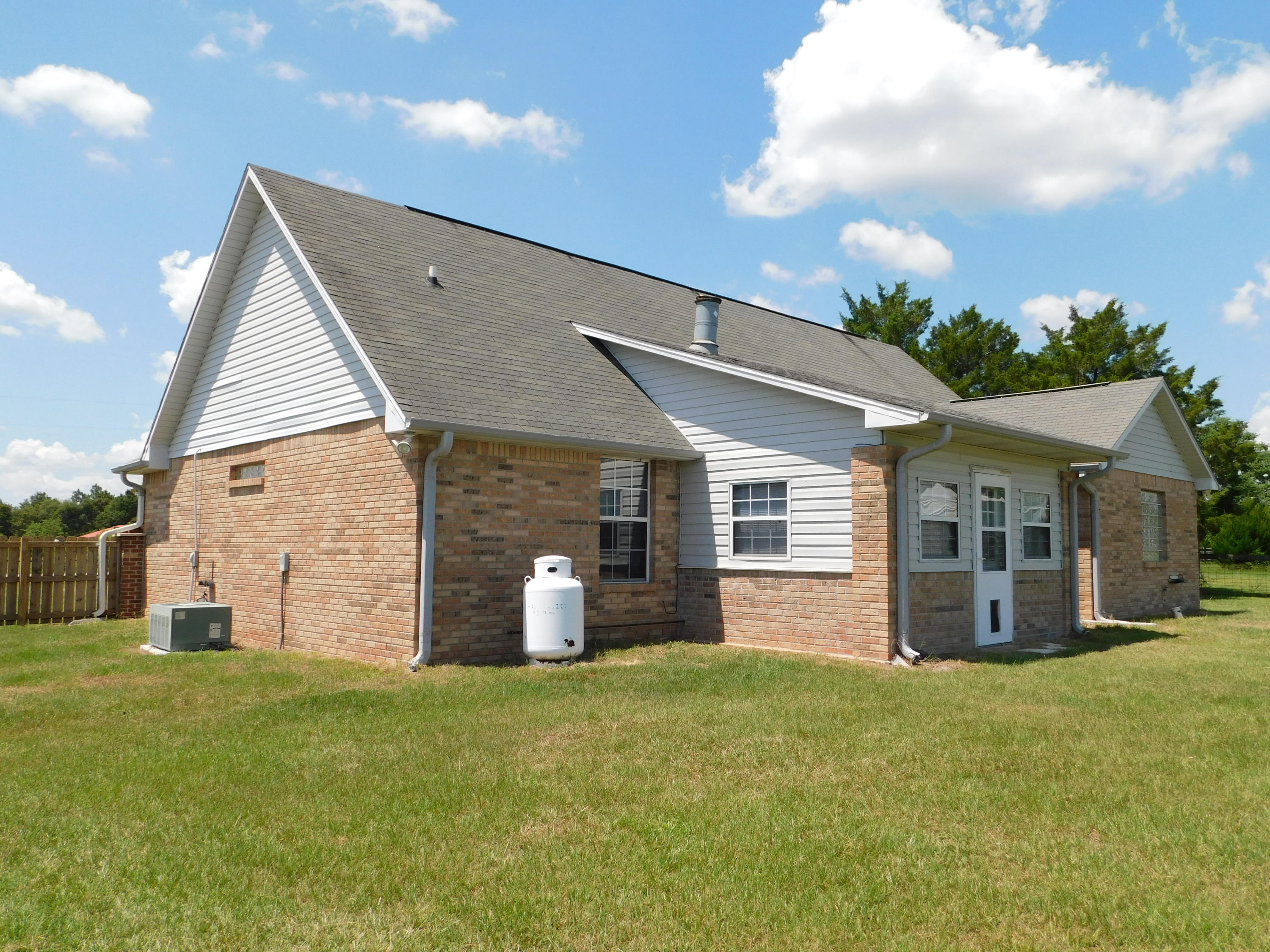 WALKER ESTATES - Residential