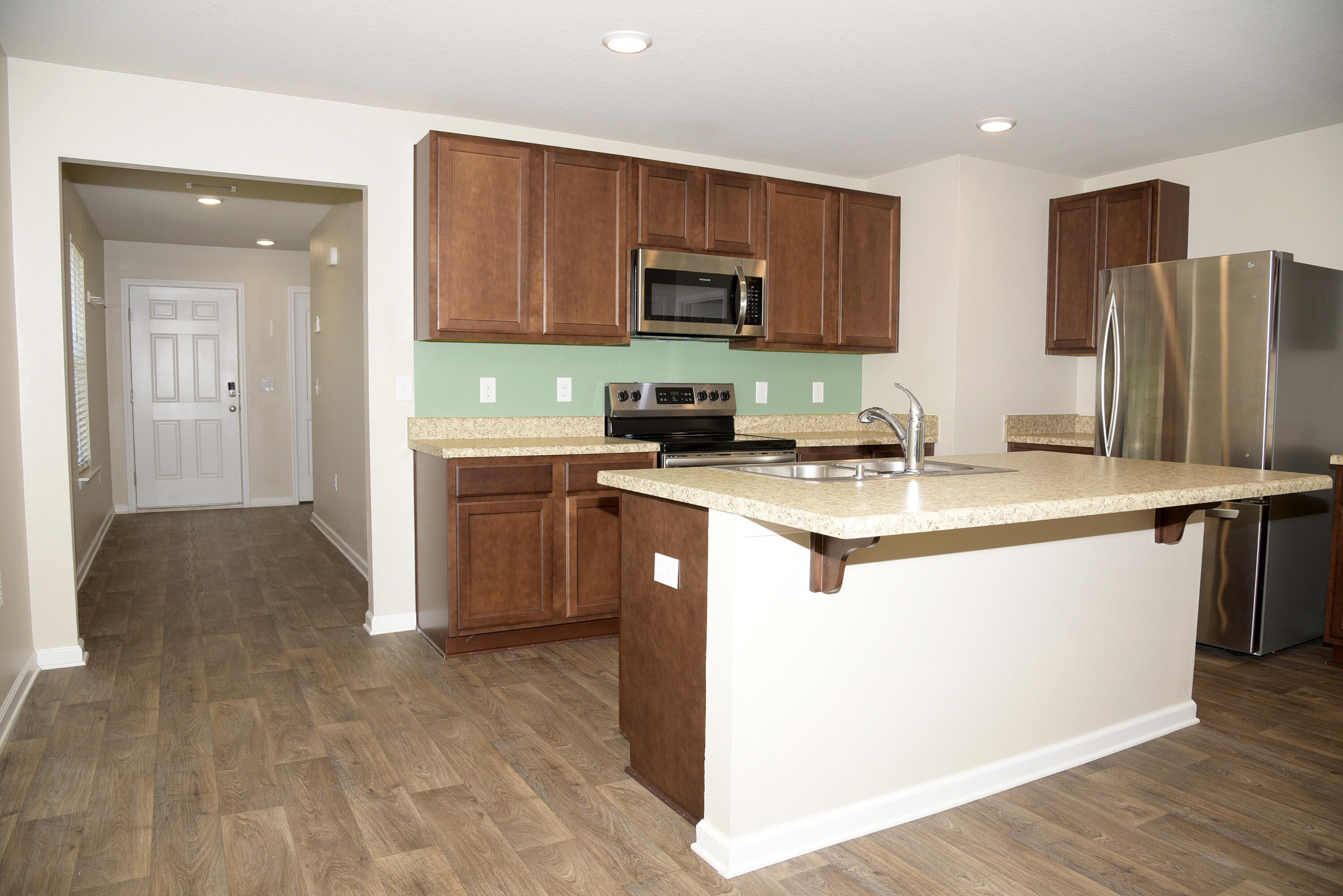 HAMMOCK BAY - Residential Lease