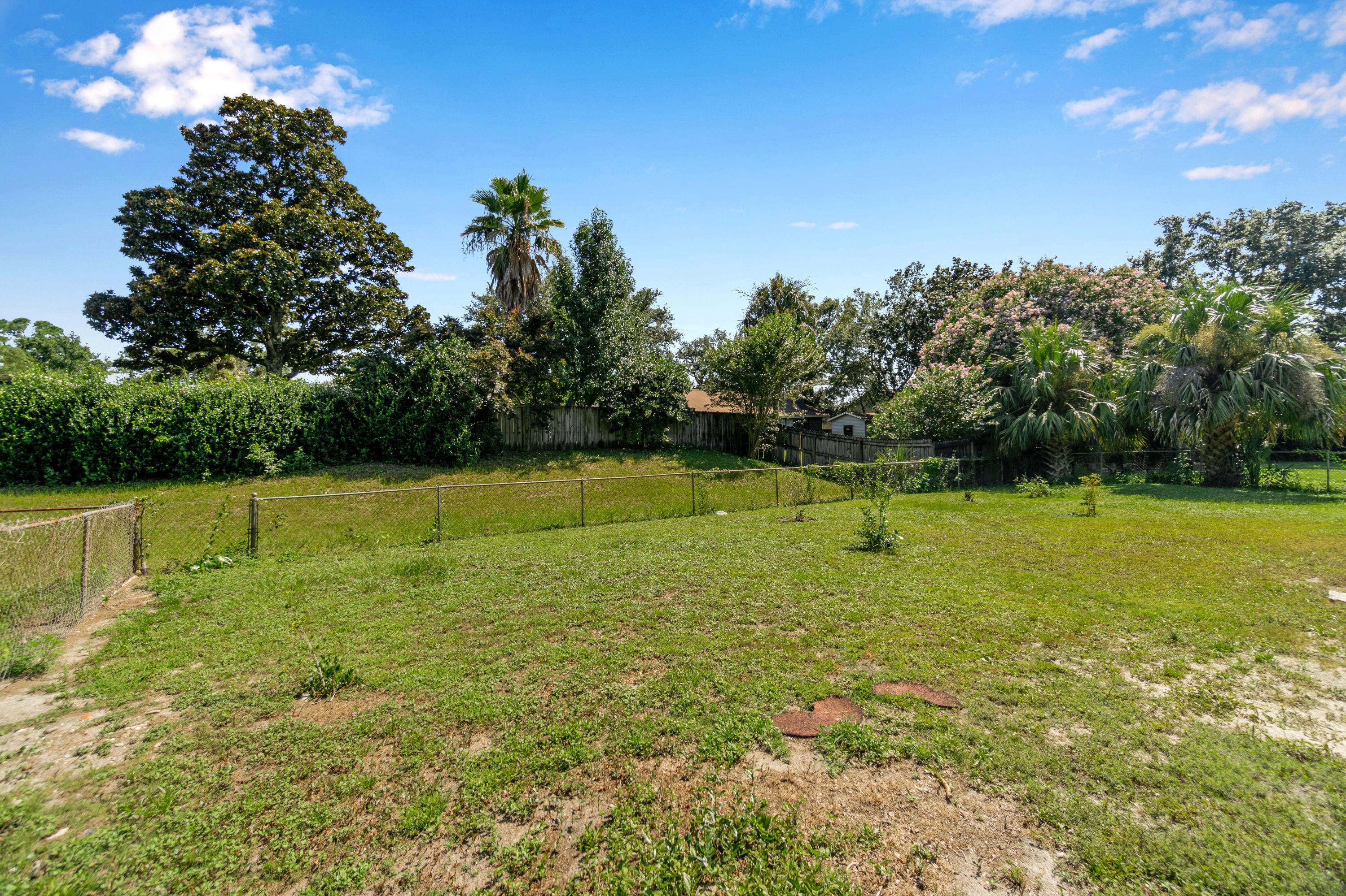 SANTA ROSA SHORES 2ND ADDN - Residential