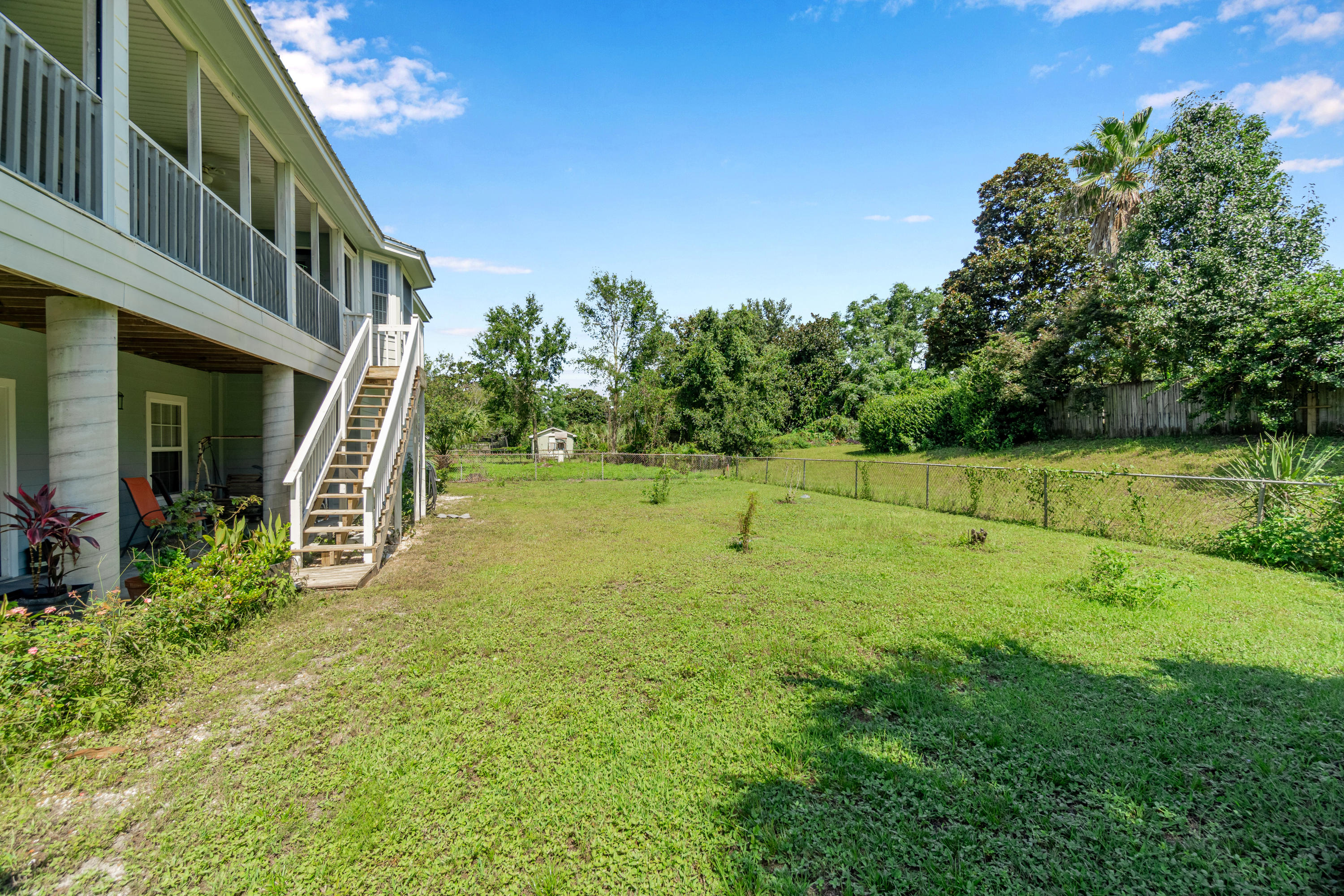 SANTA ROSA SHORES 2ND ADDN - Residential