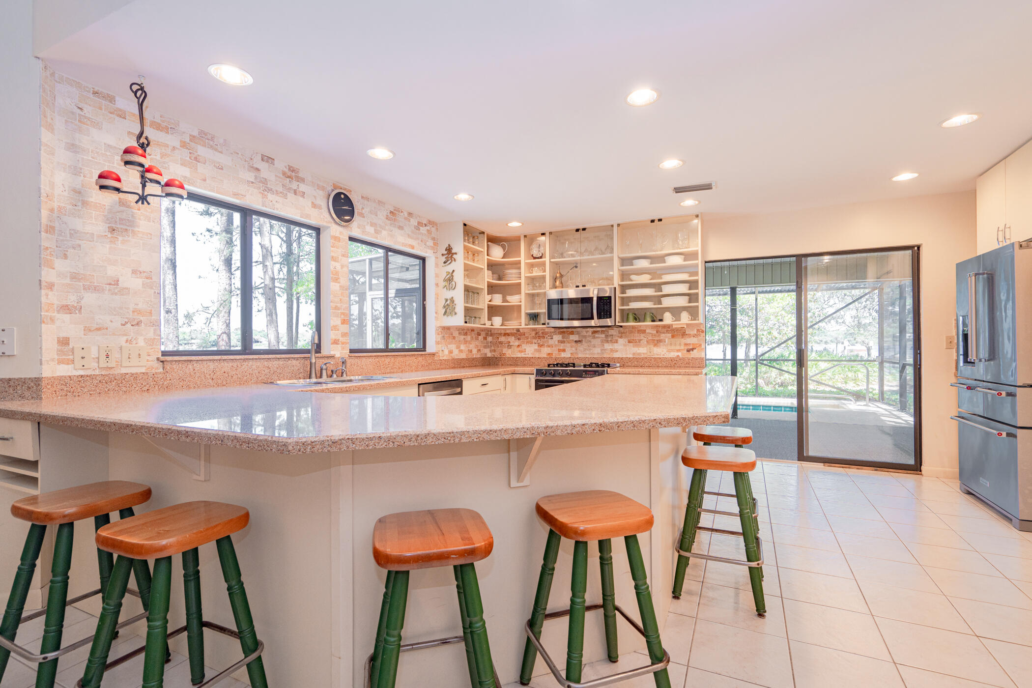 VALPARAISO SHORES - Residential