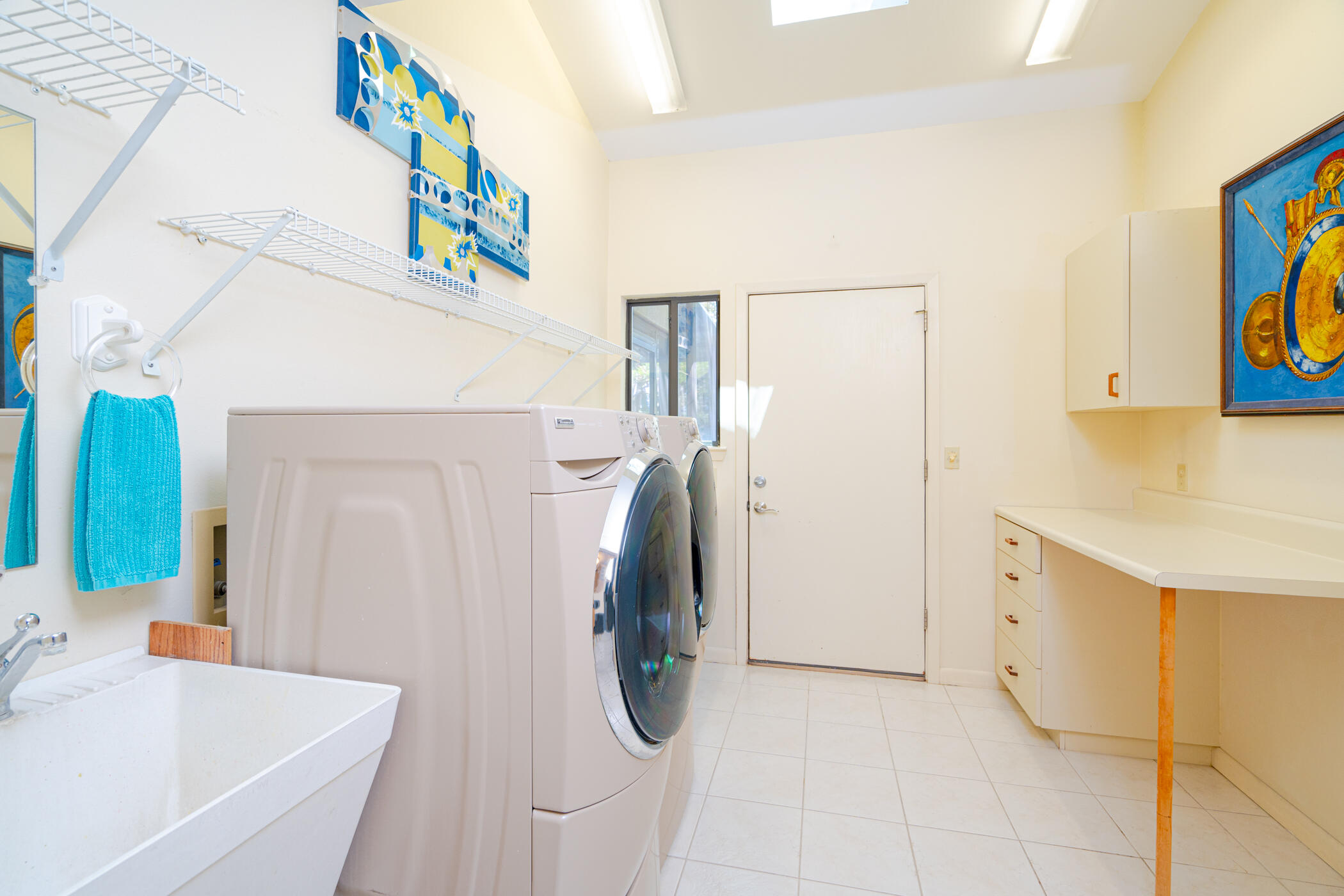 VALPARAISO SHORES - Residential