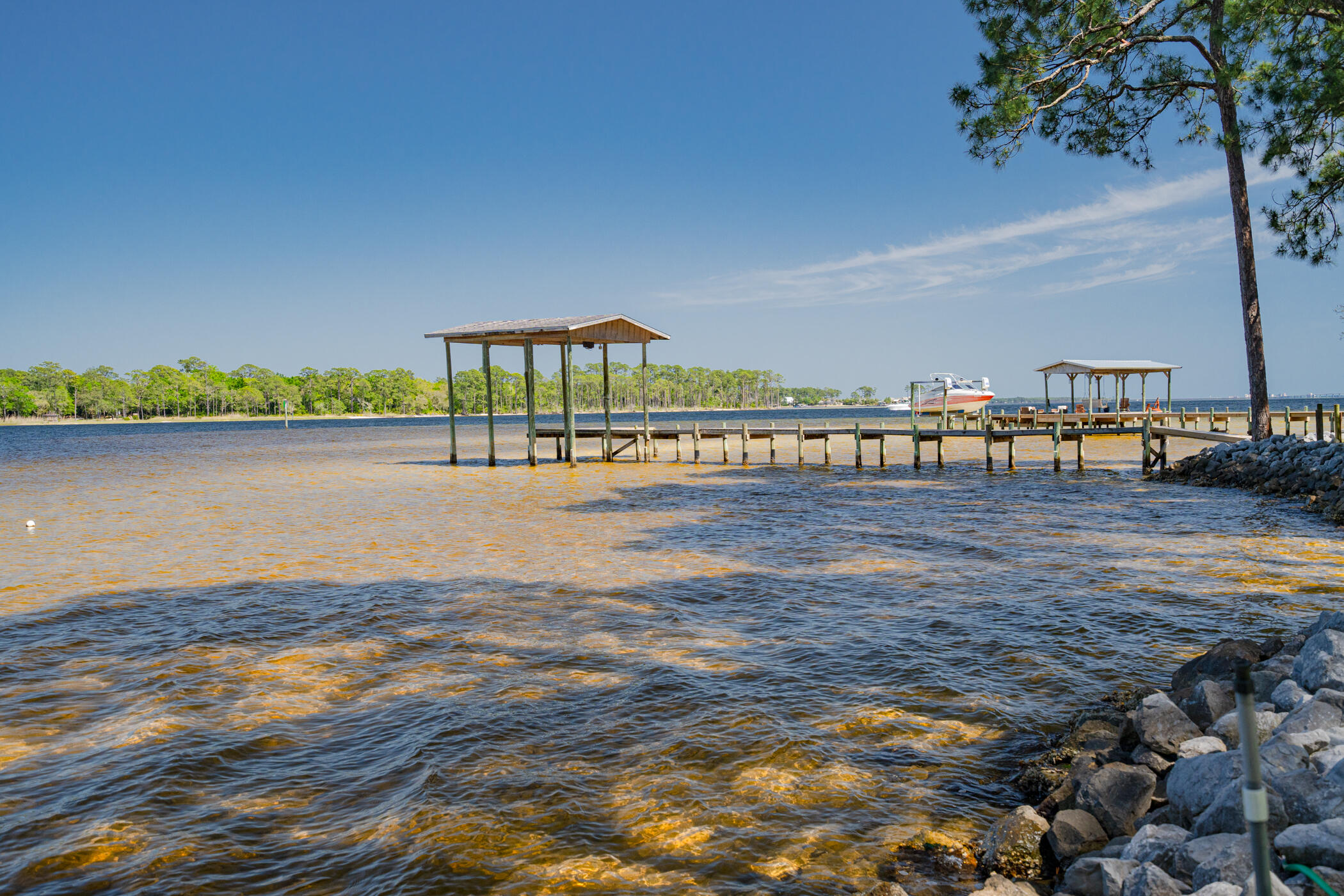 VALPARAISO SHORES - Residential