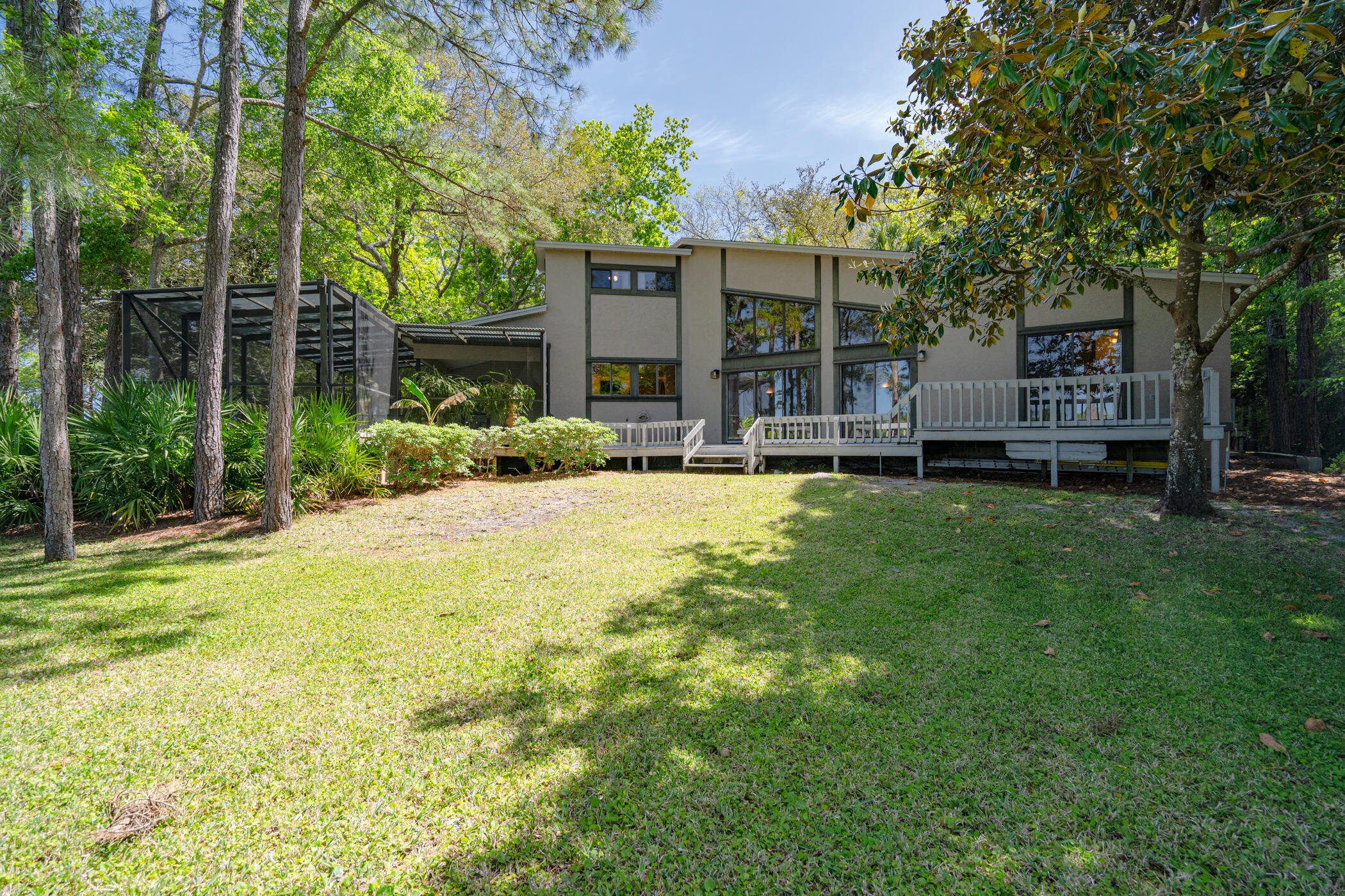 VALPARAISO SHORES - Residential