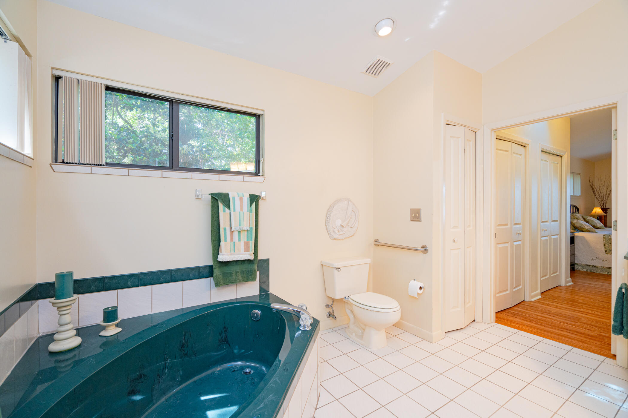 VALPARAISO SHORES - Residential