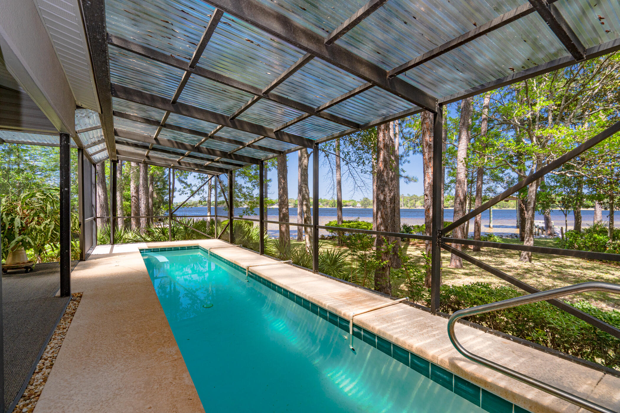 VALPARAISO SHORES - Residential