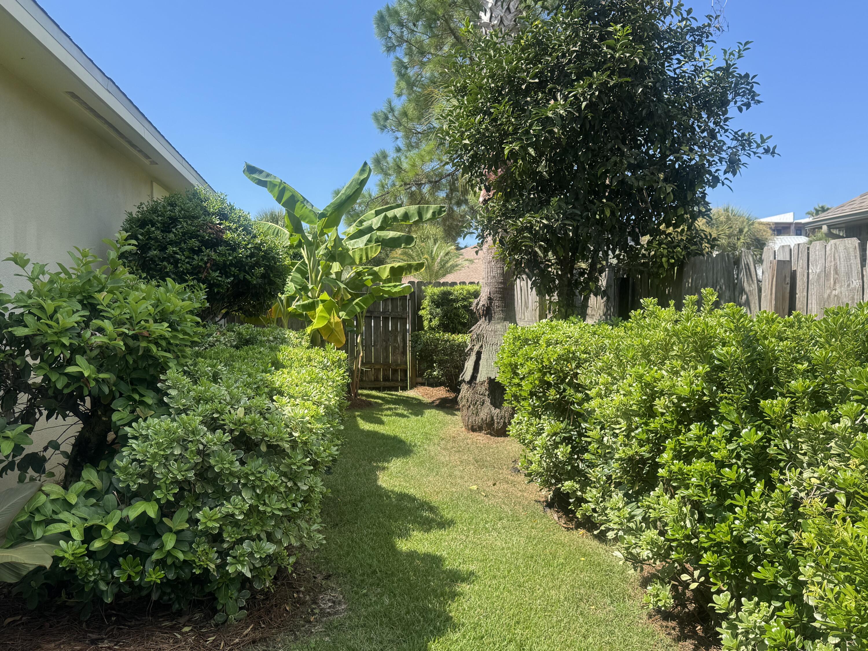 Emerald Walk - Residential Lease