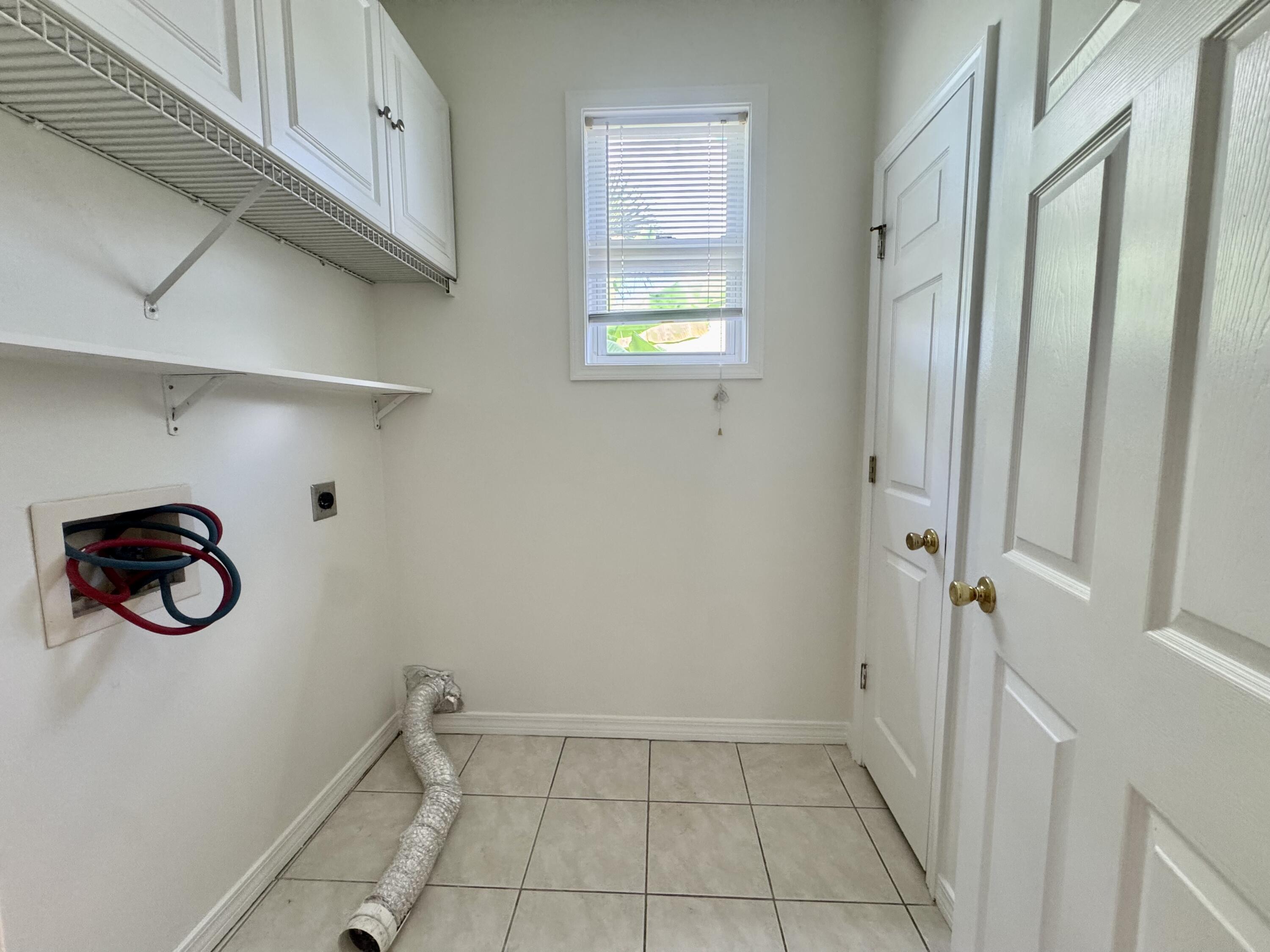 Emerald Walk - Residential Lease
