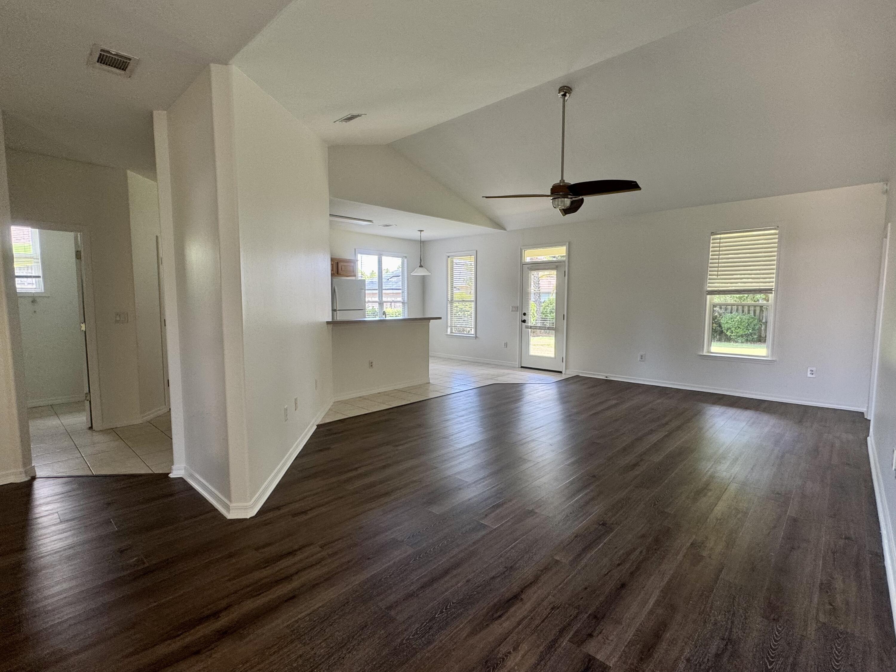 Emerald Walk - Residential Lease
