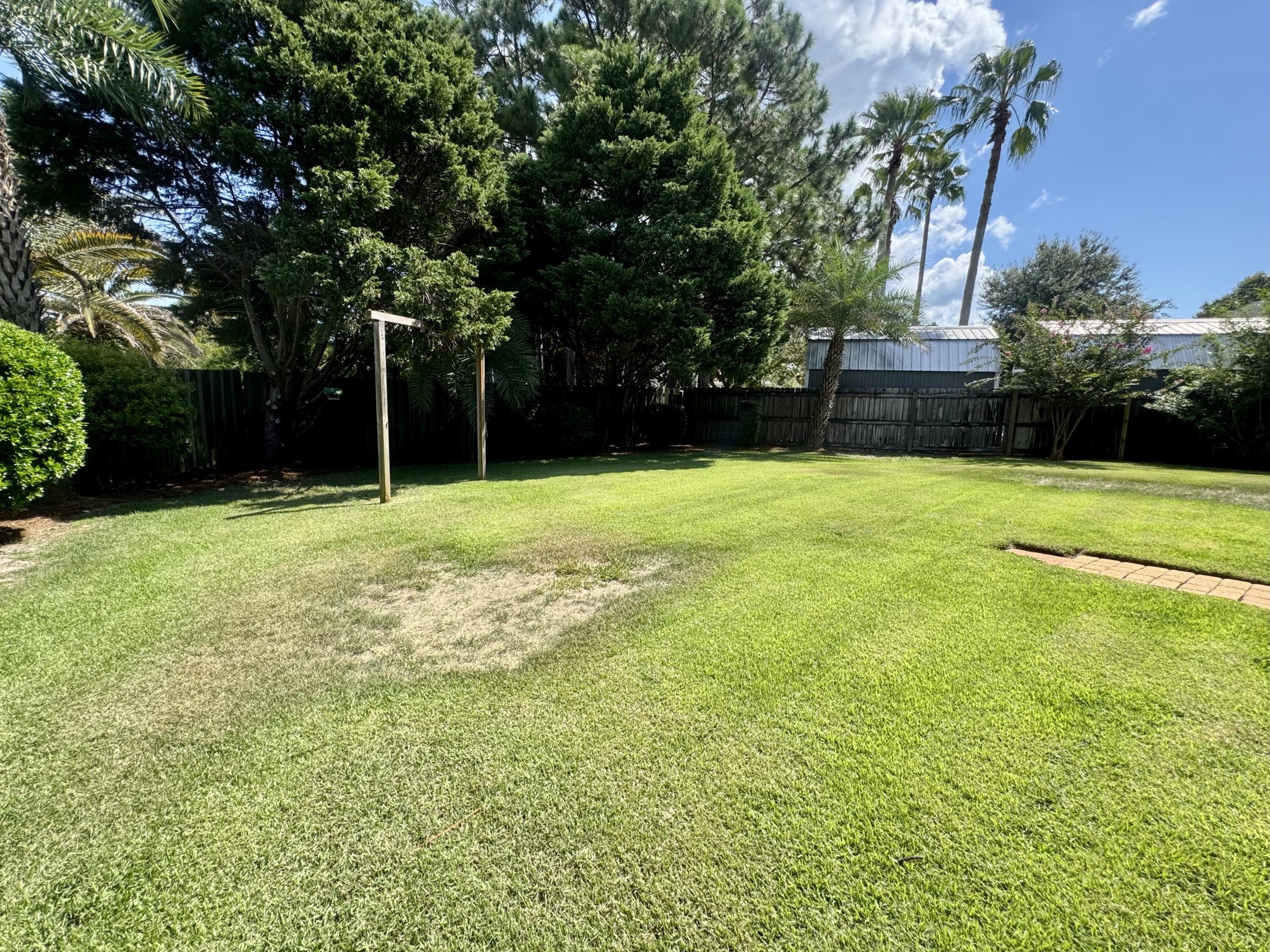 Emerald Walk - Residential Lease