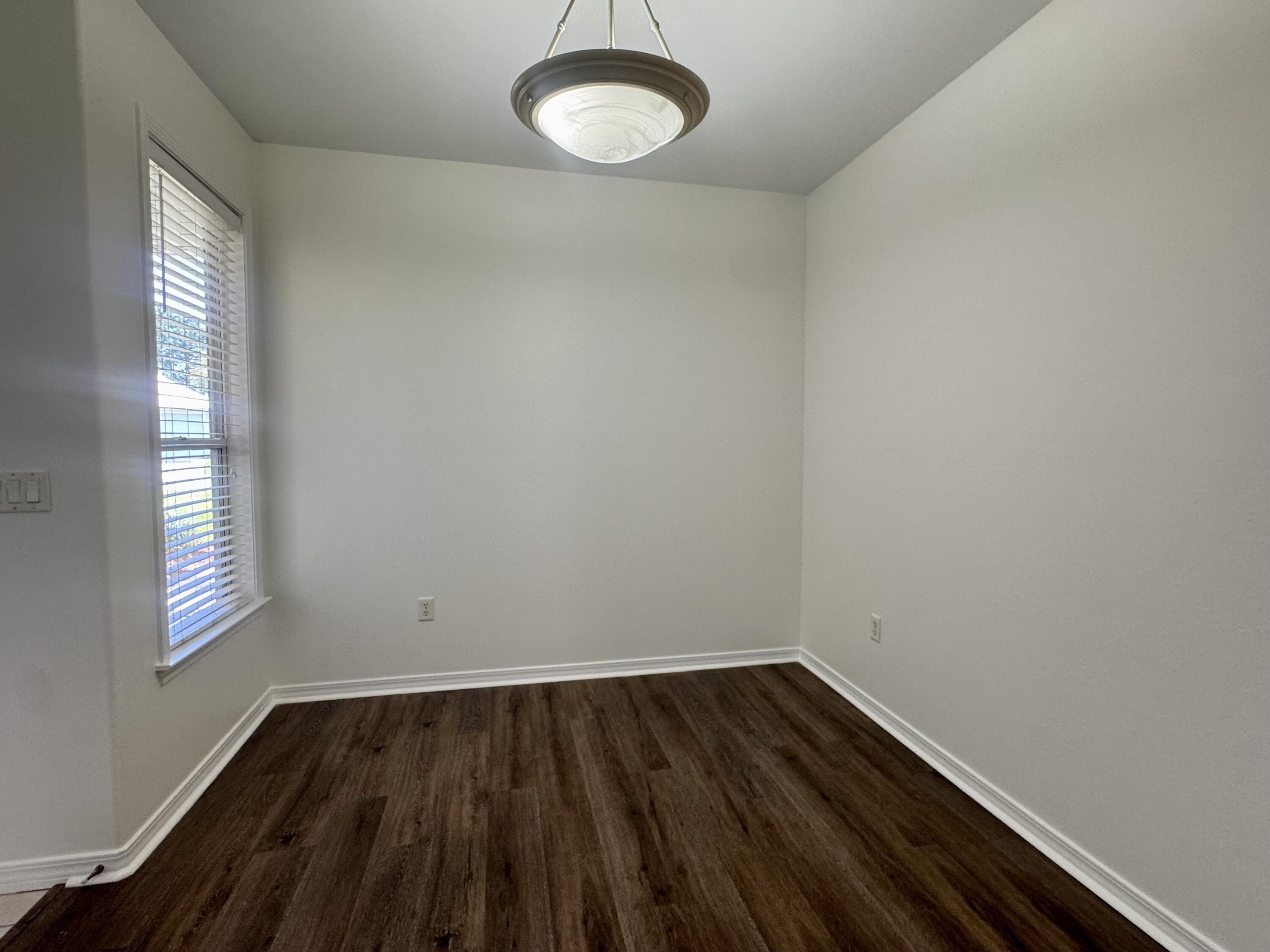 Emerald Walk - Residential Lease