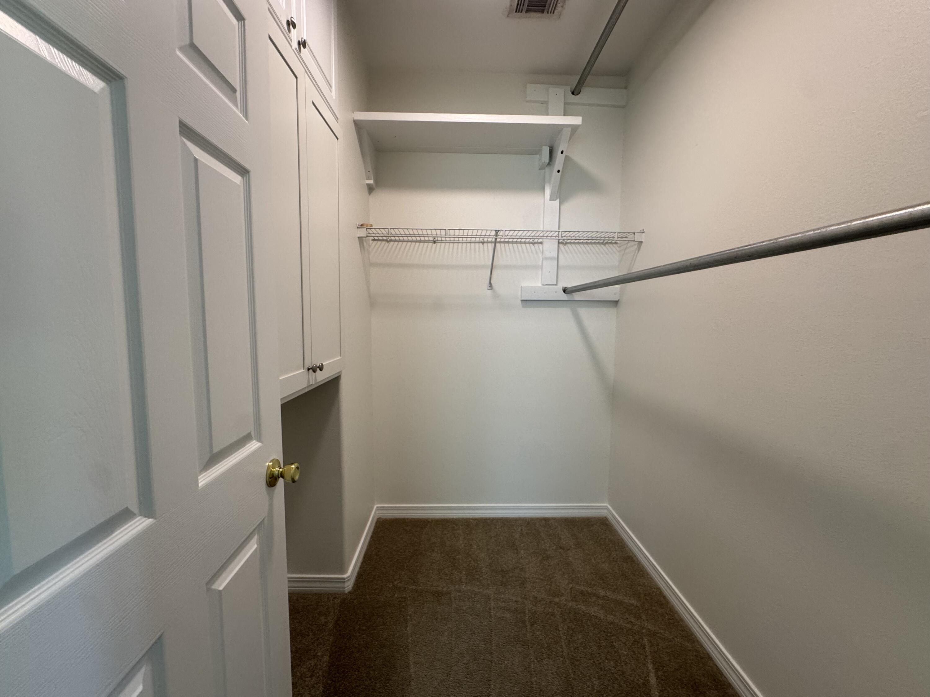 Emerald Walk - Residential Lease