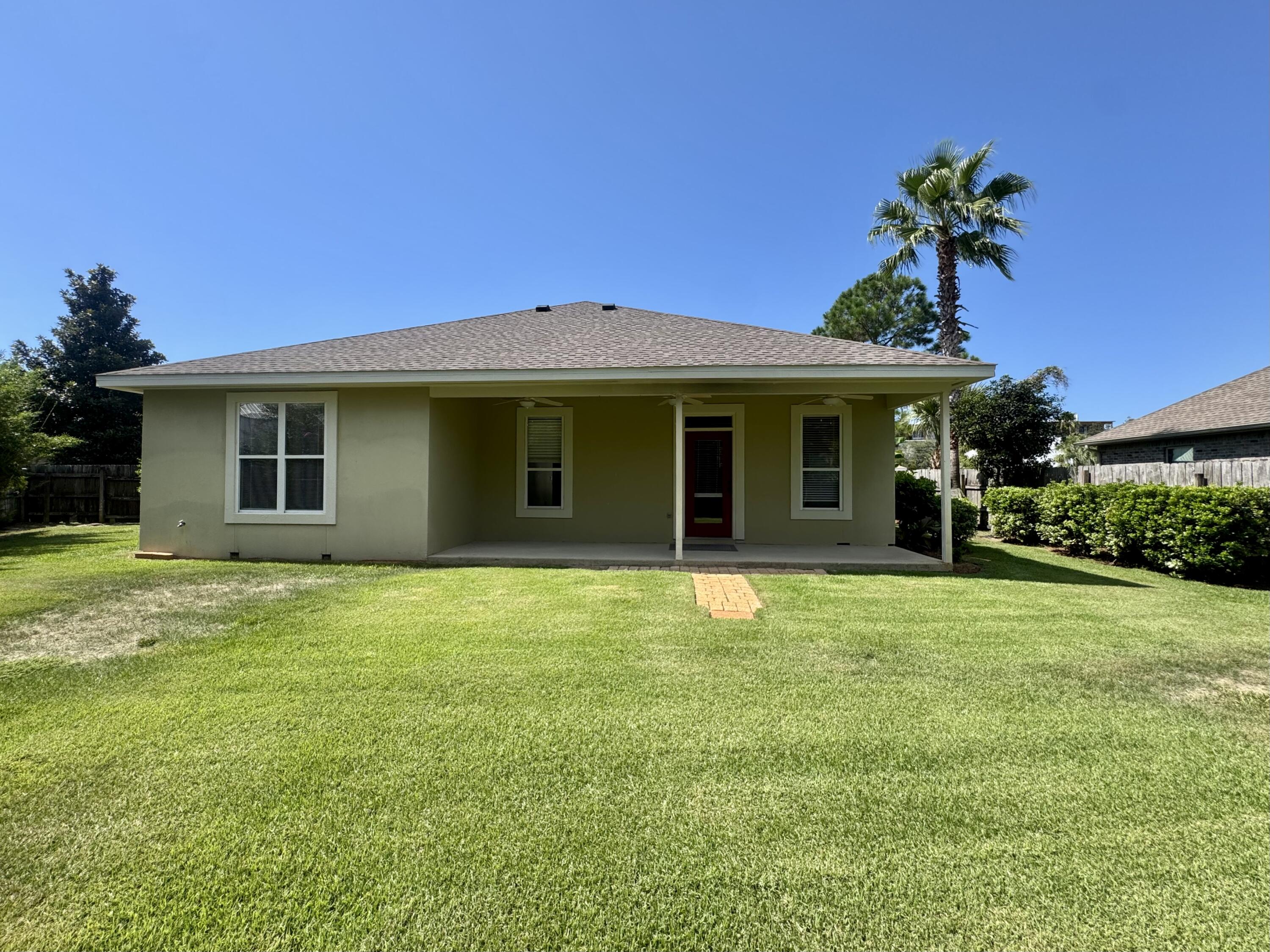 Emerald Walk - Residential Lease
