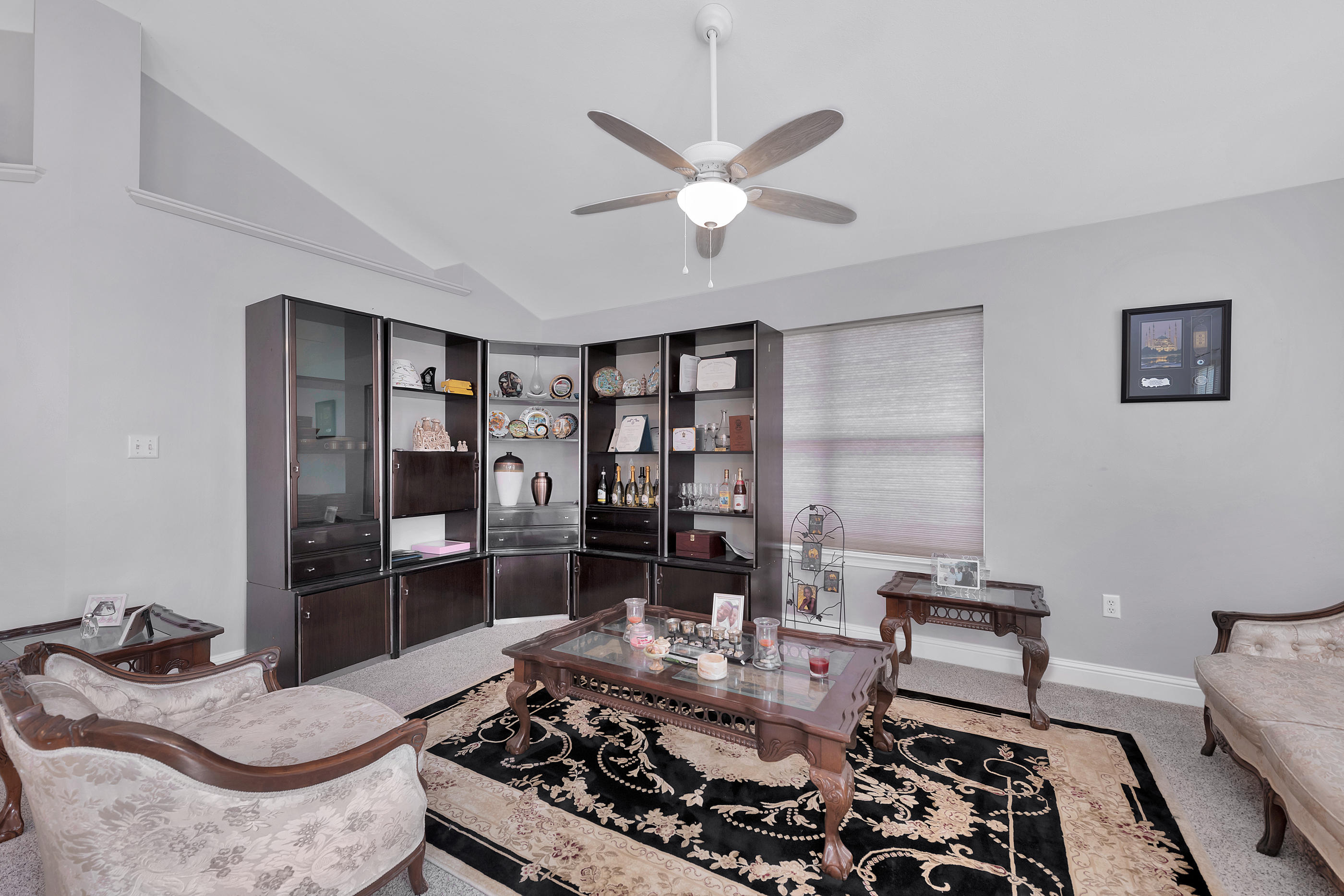 SHALIMAR OAKS - Residential