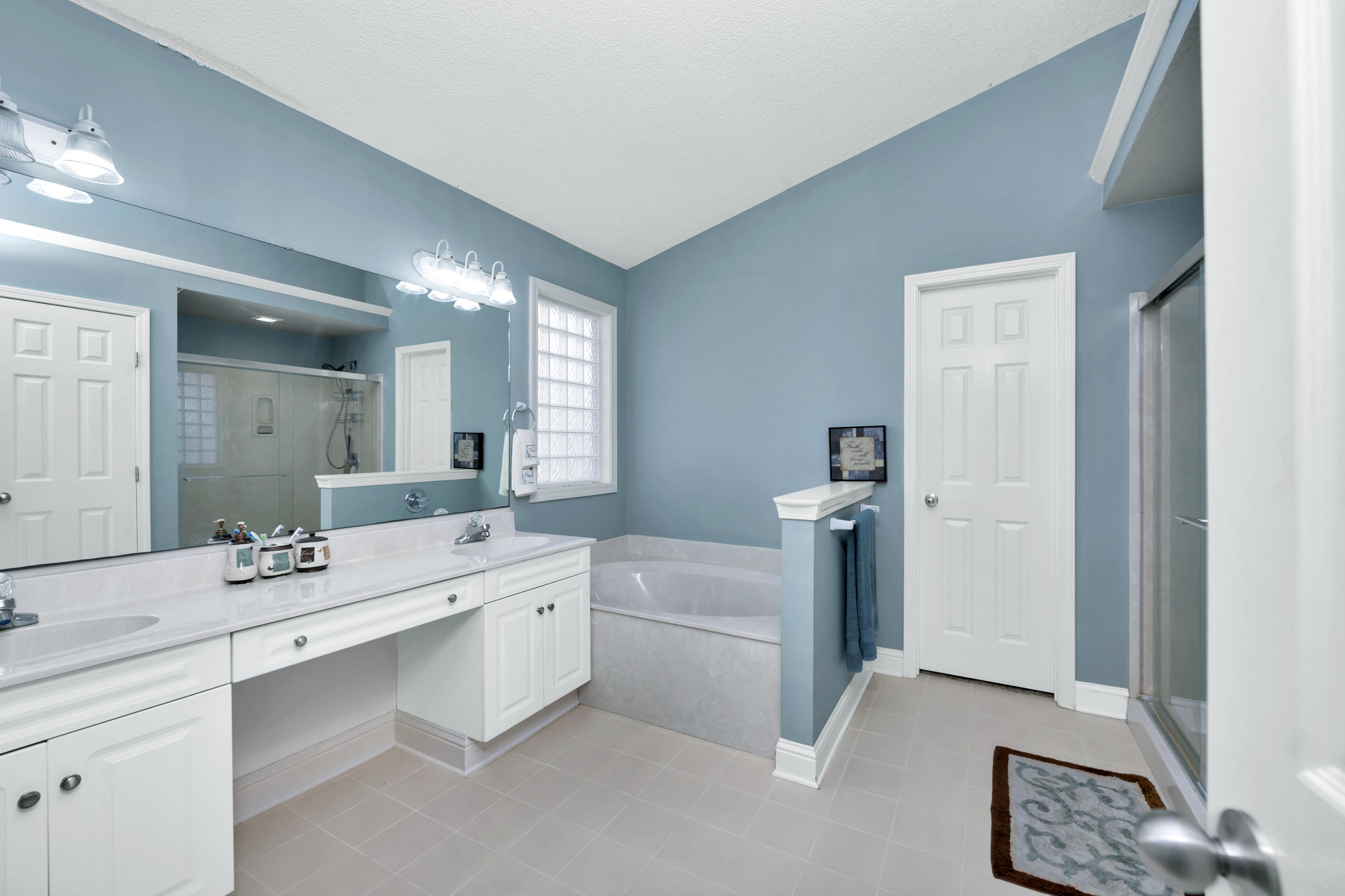 SHALIMAR OAKS - Residential